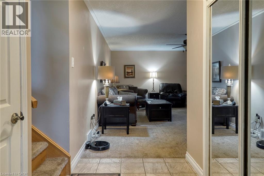 108 QUEENSWAY Drive, St. Jacobs, Ontario, N0B2N0 — Photo 30
