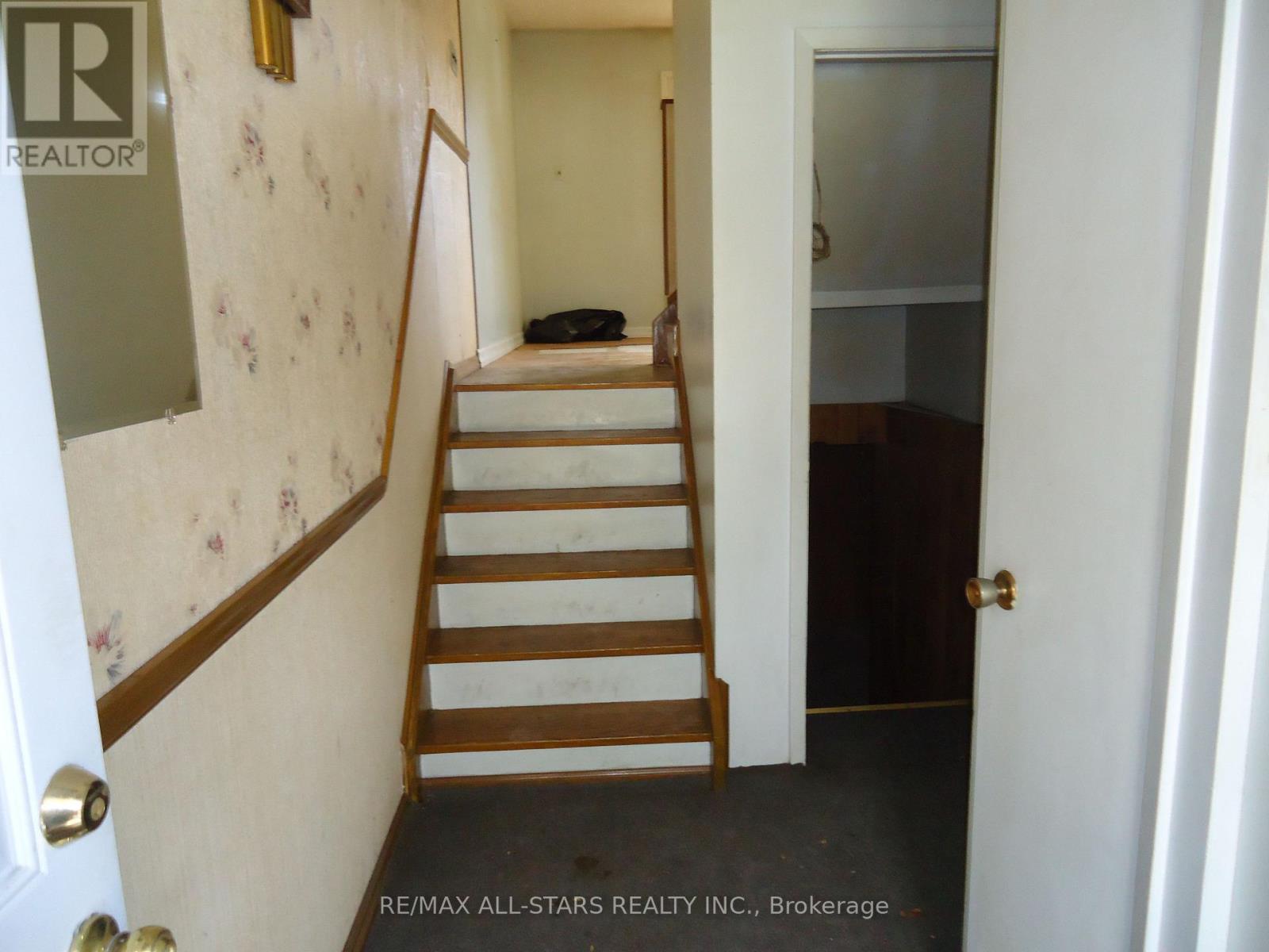 61 EDEN PARK DRIVE, Brampton (Southgate), Ontario, L6T3A5 — Photo 4