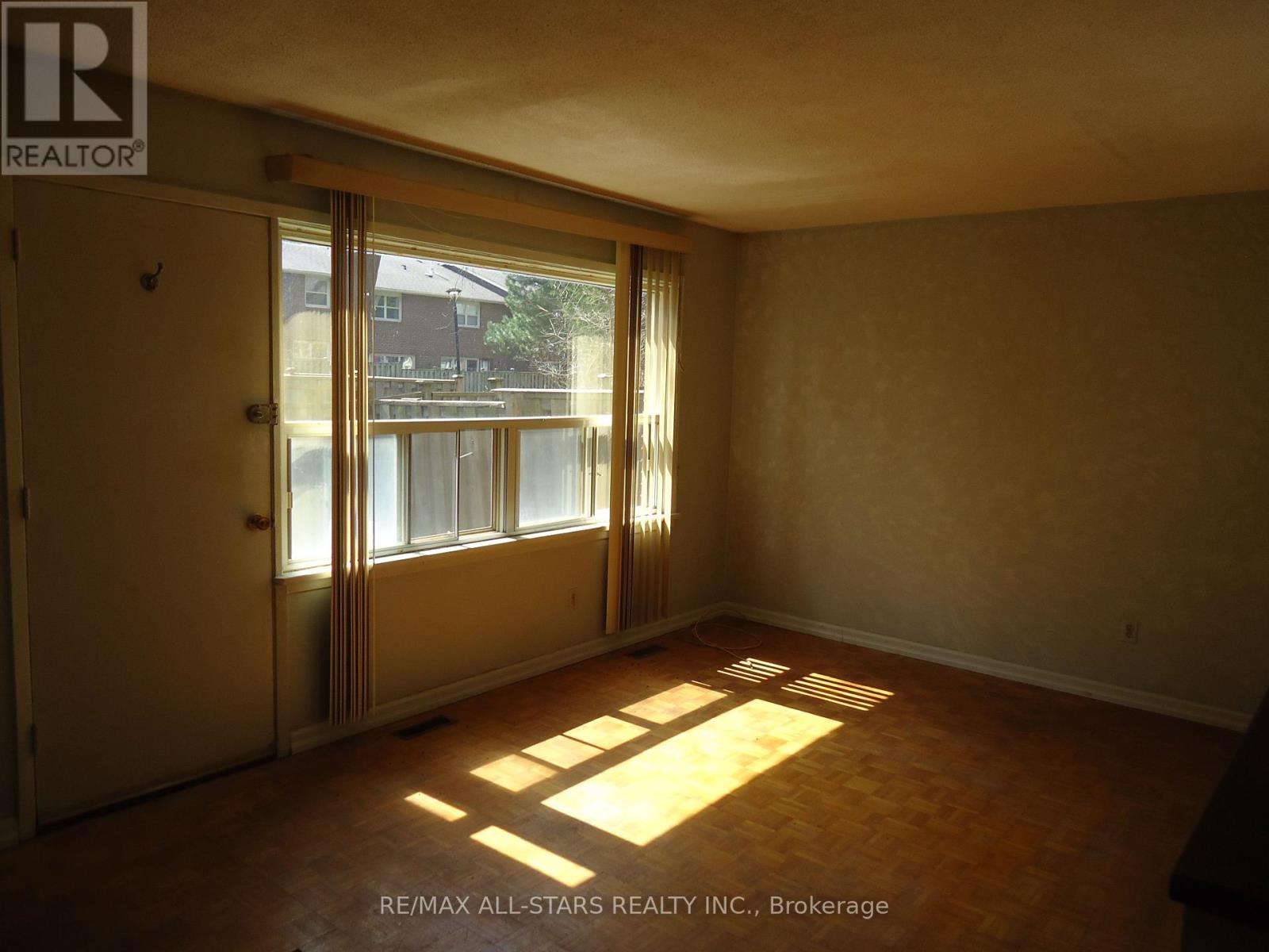 61 EDEN PARK DRIVE, Brampton (Southgate), Ontario, L6T3A5 — Photo 5