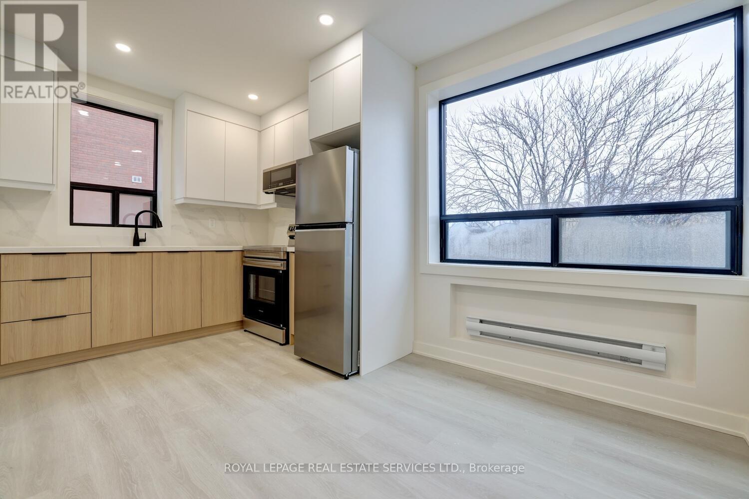 303 - 20 DUKE STREET, Hamilton (Durand), Ontario, L8P1X1 — Photo 5