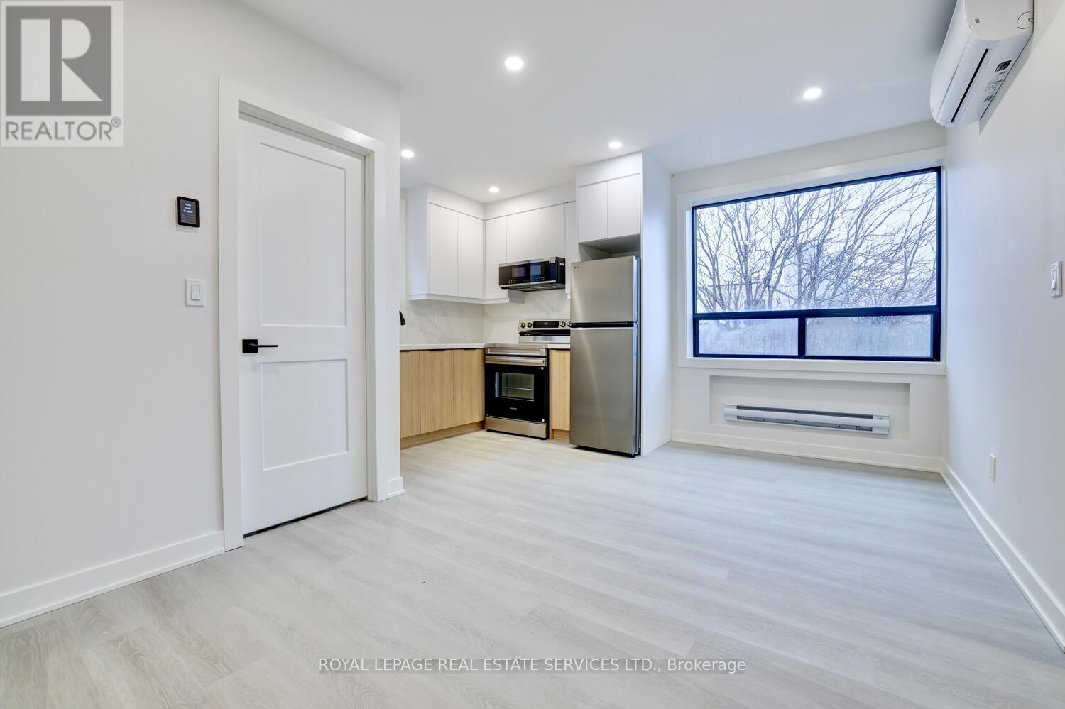 305 - 20 DUKE STREET, Hamilton (Durand), Ontario, L8P1X1 — Photo 4