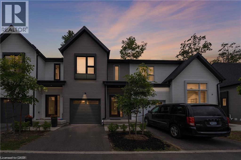 110 FERGUS Avenue Unit# 7, Kitchener, Ontario, N2A0K9 — Photo 2