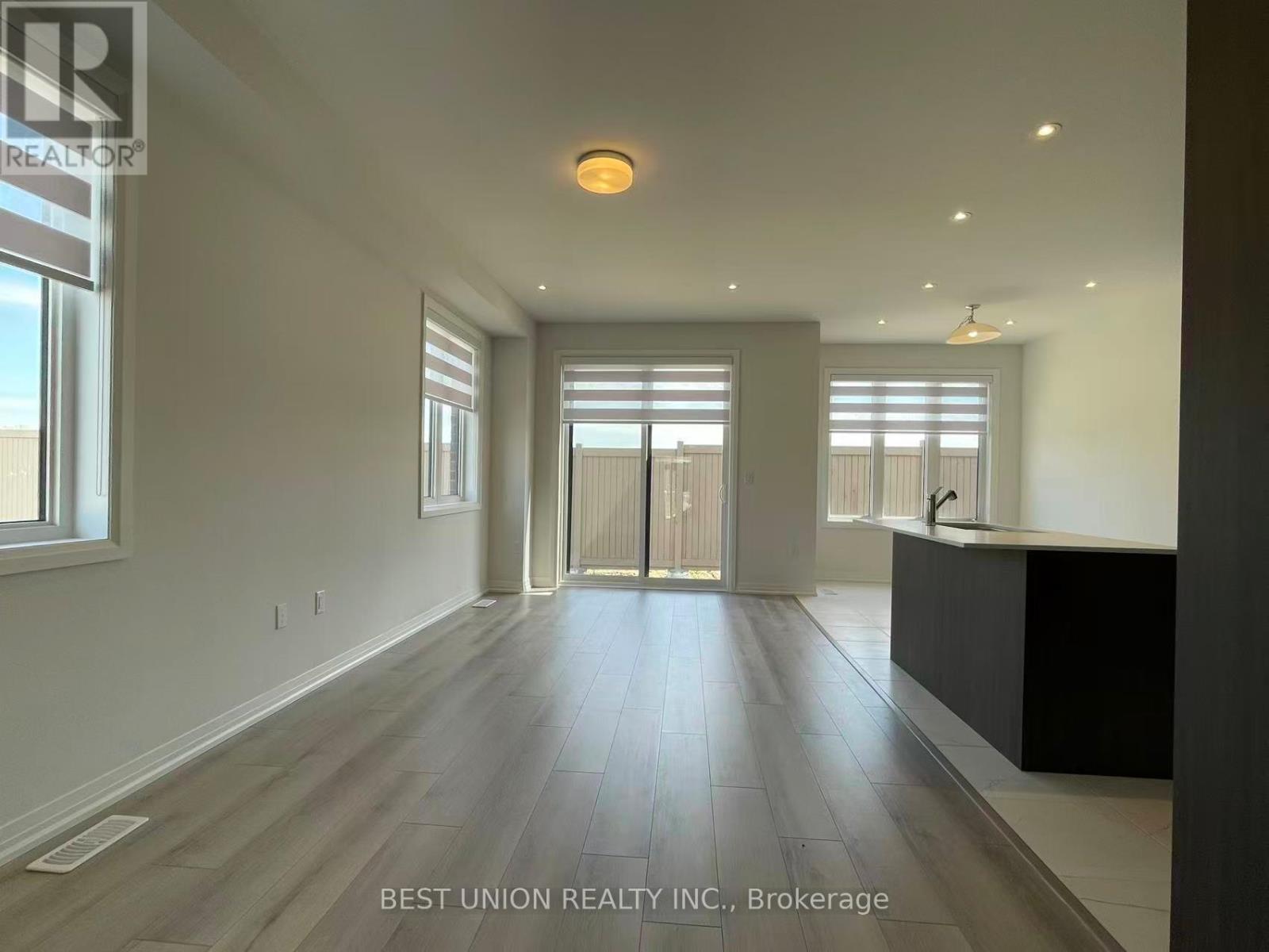 70 TIPP DRIVE, Richmond Hill, Ontario, L4E1J3 — Photo 15