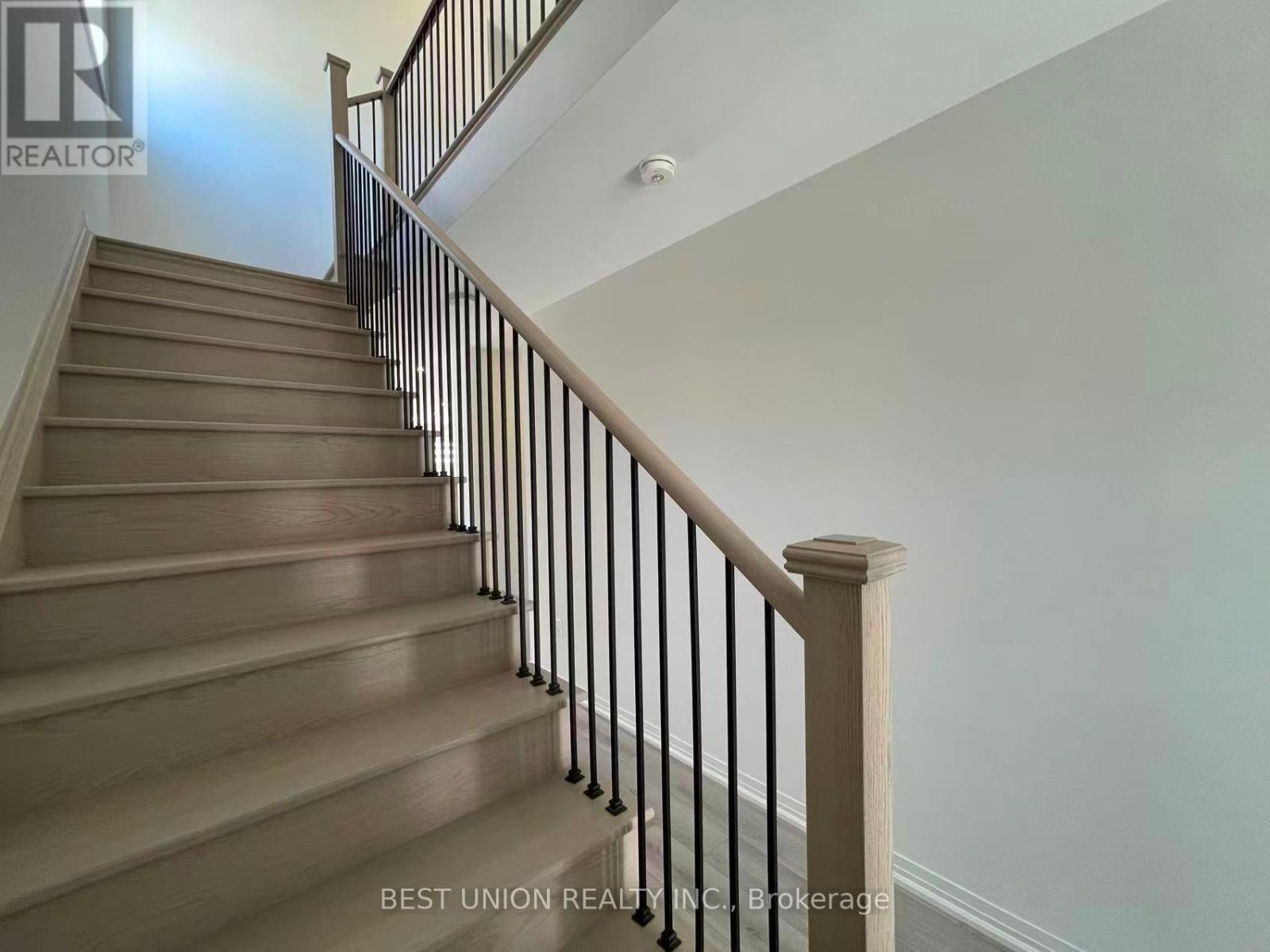 70 TIPP DRIVE, Richmond Hill, Ontario, L4E1J3 — Photo 16