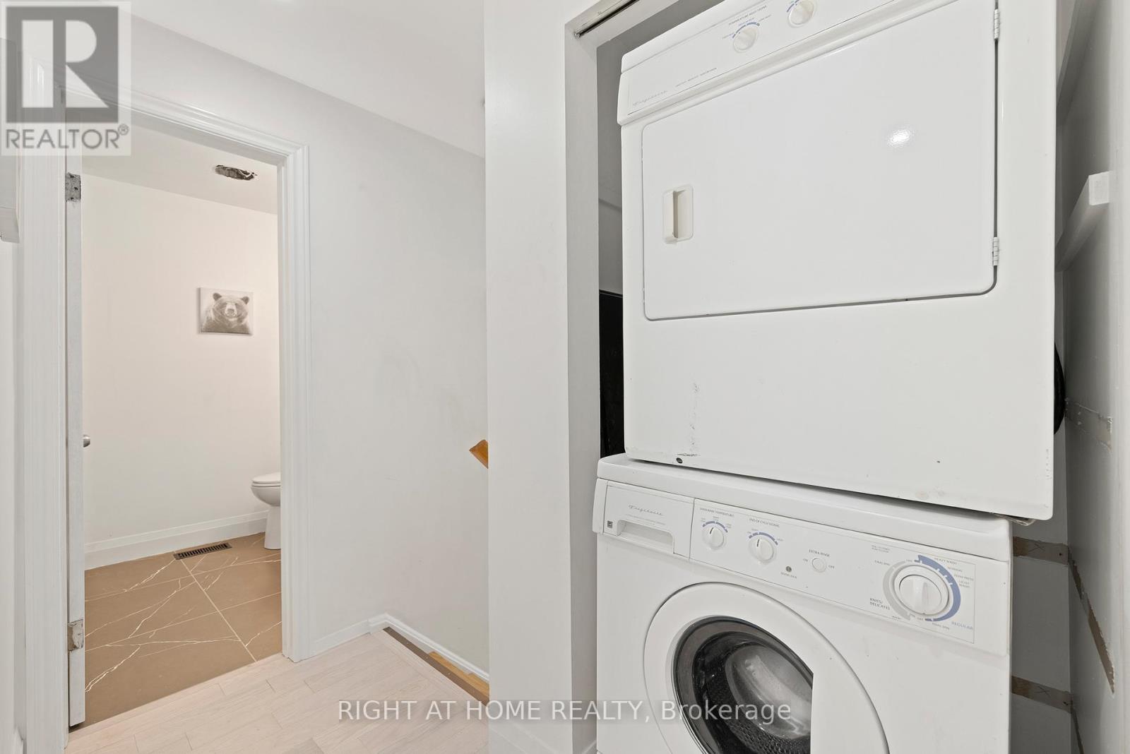 1147 SATURNIA CRESCENT, Mississauga (Applewood), Ontario, L4Y2M2 — Photo 21