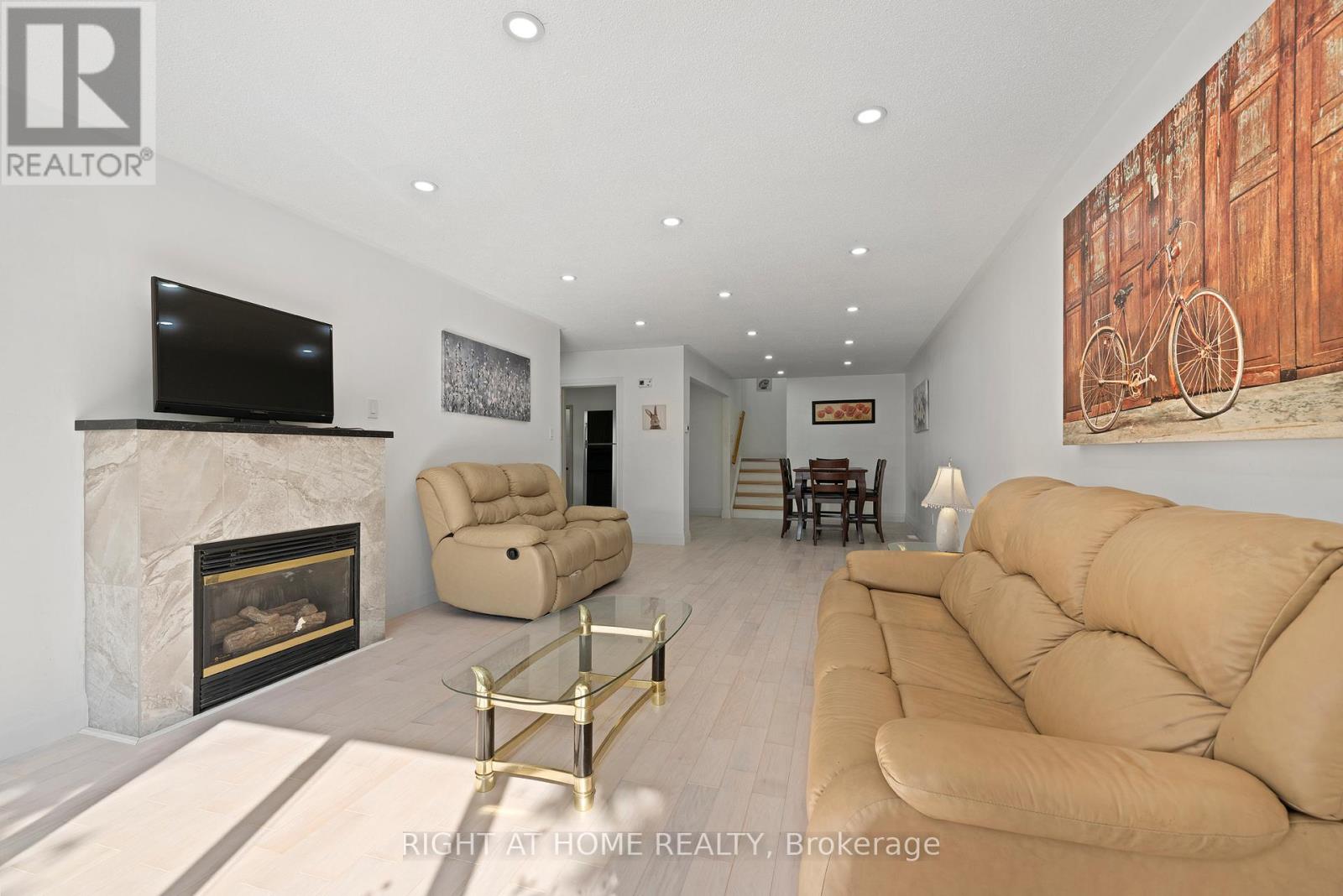 1147 SATURNIA CRESCENT, Mississauga (Applewood), Ontario, L4Y2M2 — Photo 8