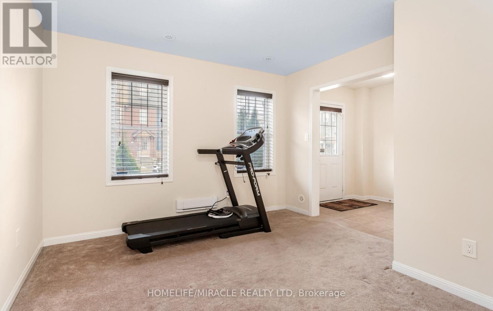 22 CROSSBILL ROAD, Brampton (Northwest Brampton), Ontario, L7A0S5 — Photo 9