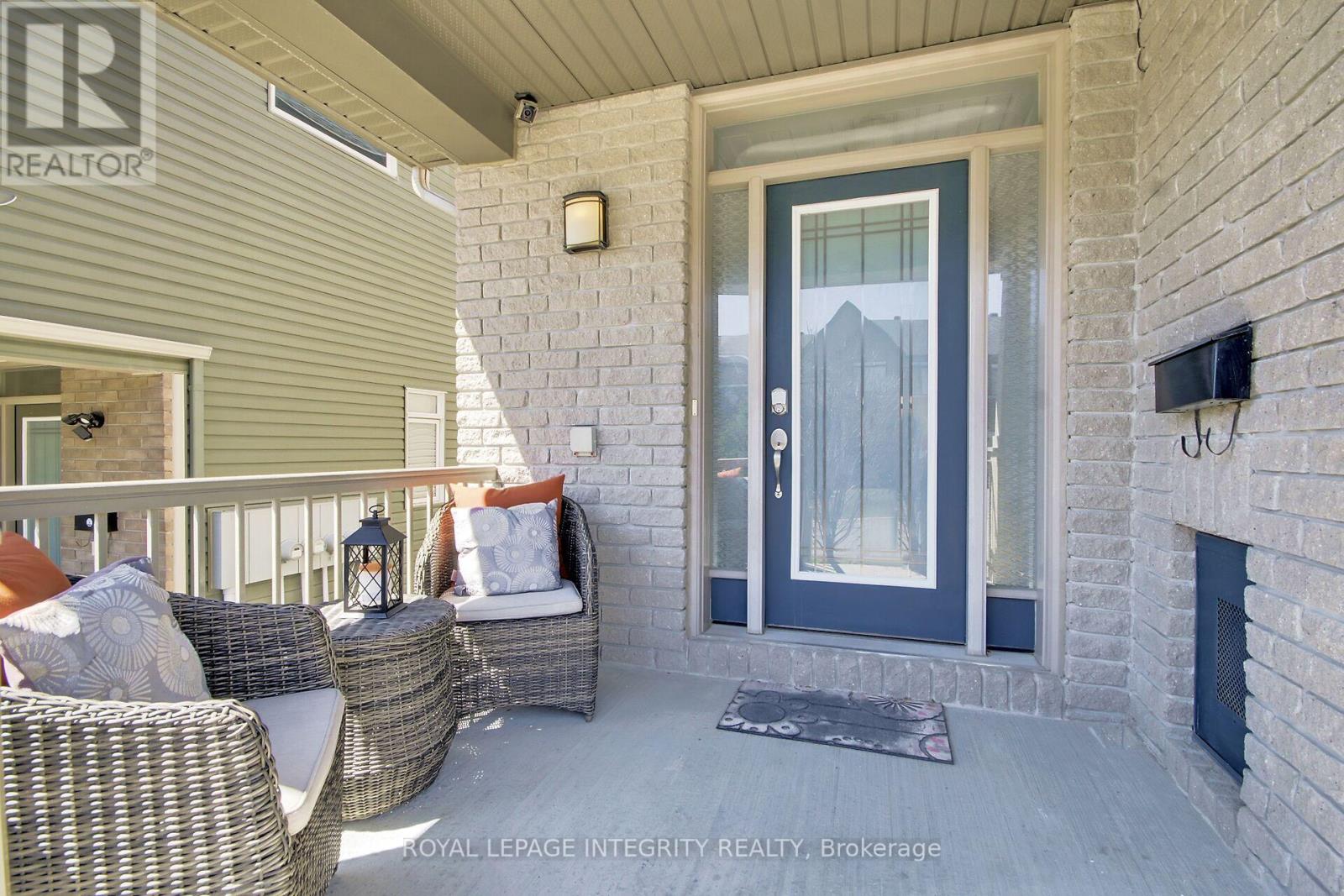 310 BROADRIDGE CRESCENT, Ottawa, Ontario, K1W0H1 — Photo 3