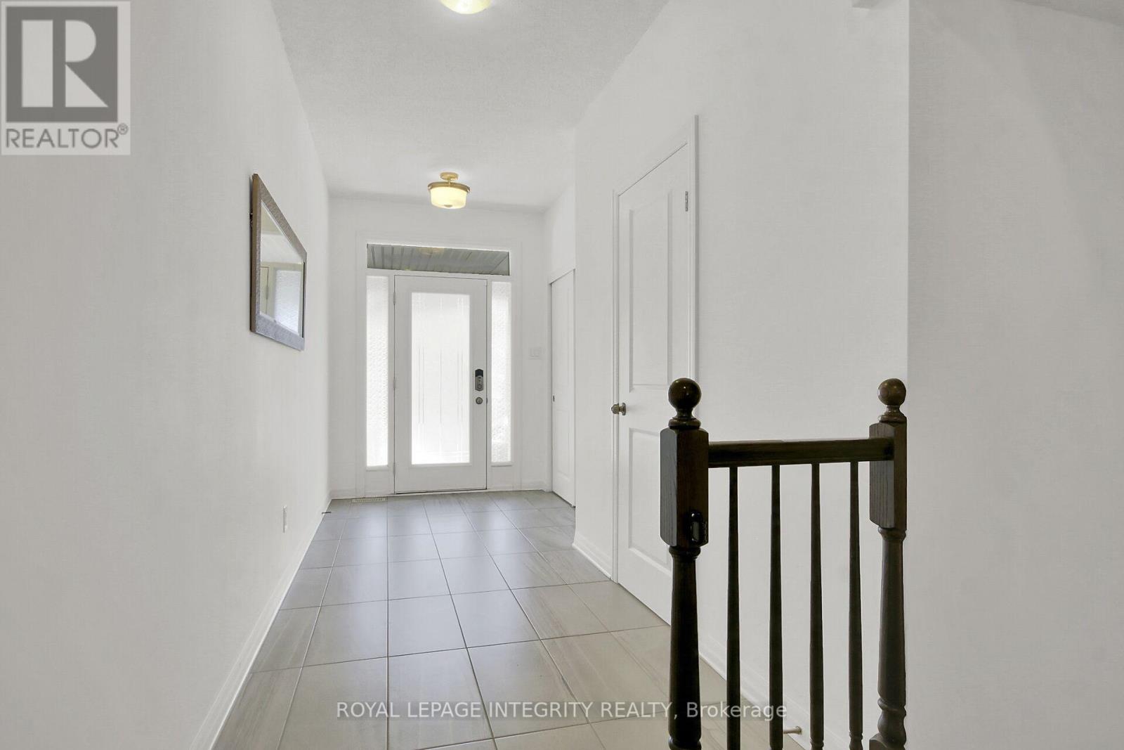 310 BROADRIDGE CRESCENT, Ottawa, Ontario, K1W0H1 — Photo 4