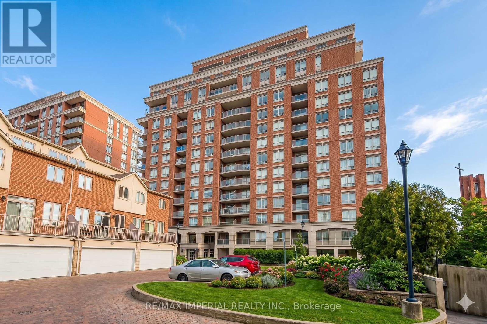 RG1 - 2 CLAIRTRELL ROAD, Toronto (Willowdale East), Ontario, M2N7H5 — Photo 2