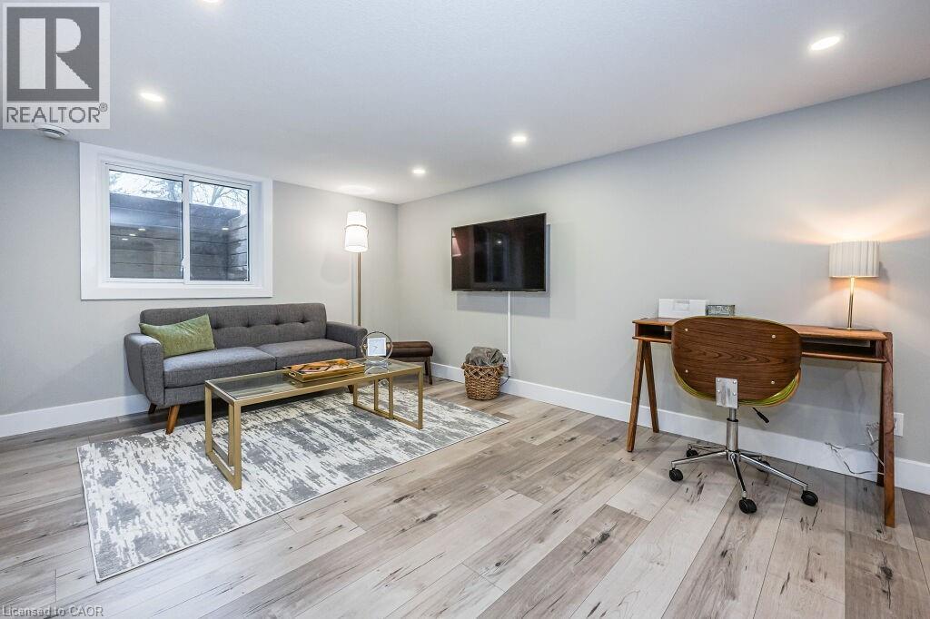 543 DUNBAR Road S Unit# Lower, Kitchener, Ontario, N2M2X1 — Photo 7