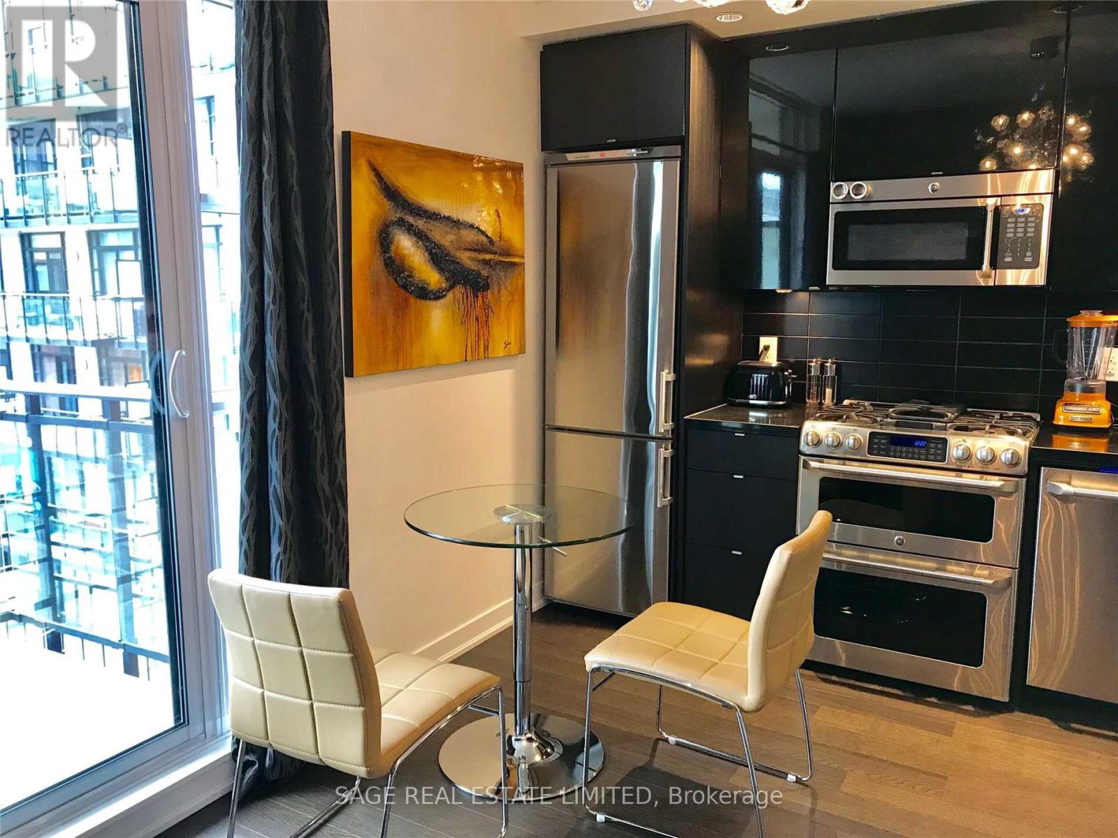 533 - 88 COLGATE AVENUE, Toronto (South Riverdale), Ontario, M4M0A6 — Photo 4