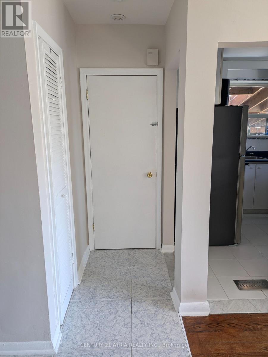 339 TAYLOR MILLS DRIVE N, Richmond Hill (Crosby), Ontario, L4C2T8 — Photo 10