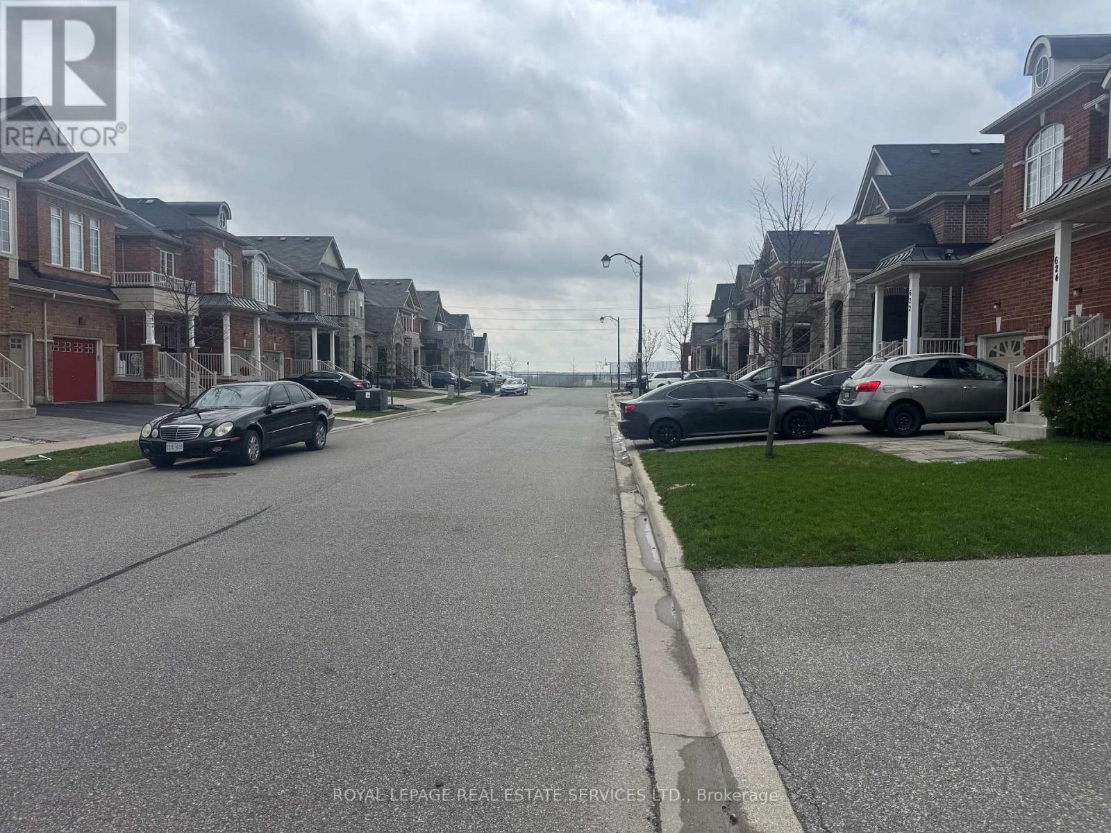 630 MOCKRIDGE TERRACE, Milton (Walker), Ontario, L6T8W1 — Photo 4