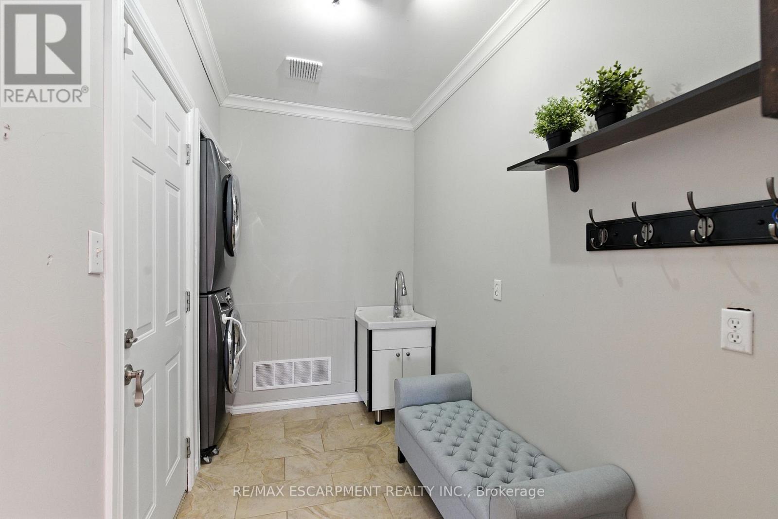 106 RYANS WAY, Hamilton (Waterdown), Ontario, L8B0P3 — Photo 20