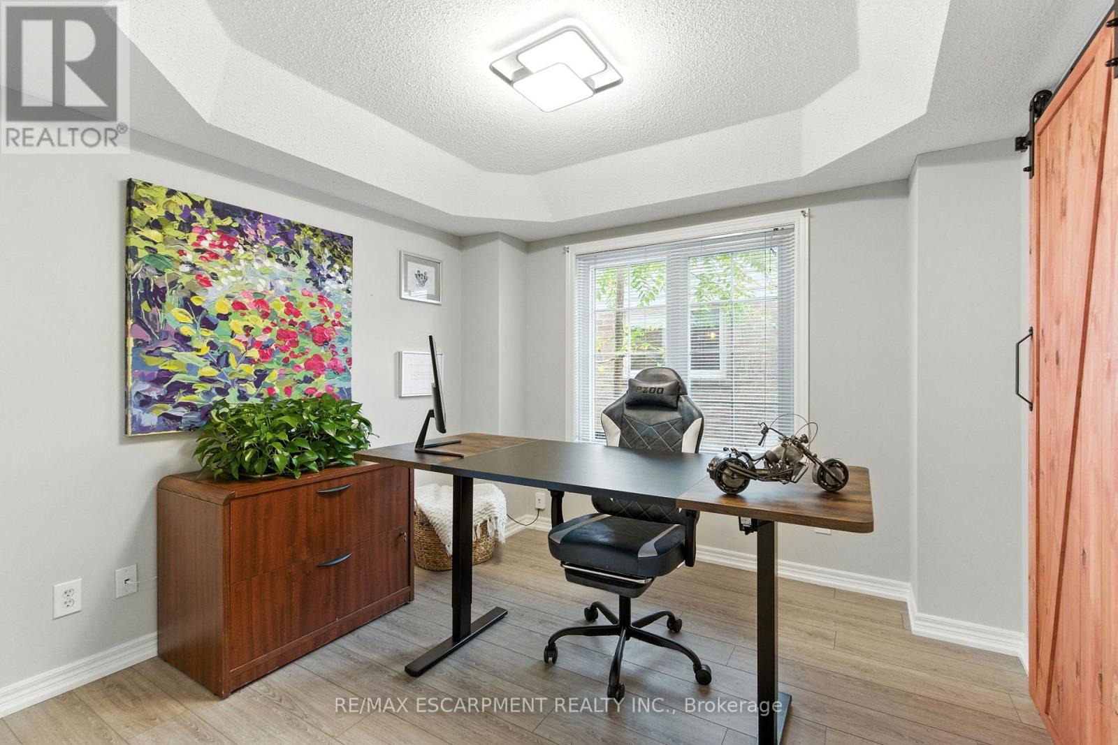 106 RYANS WAY, Hamilton (Waterdown), Ontario, L8B0P3 — Photo 8