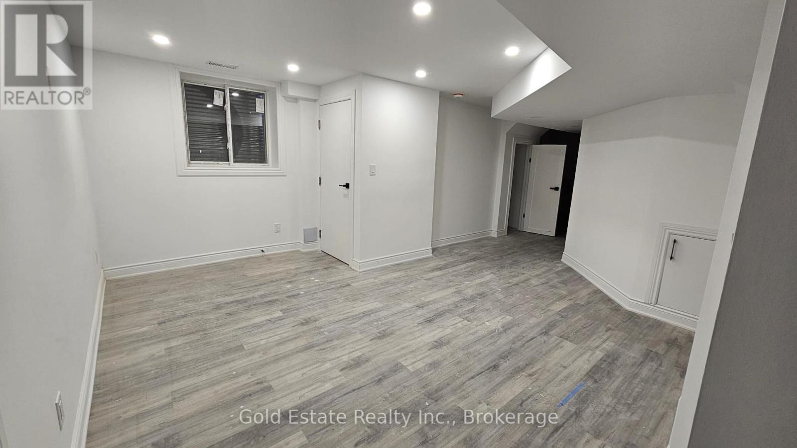 LOWER 212 SPRING CREEK DRIVE, Hamilton (Waterdown), Ontario, L0R2H8 — Photo 7