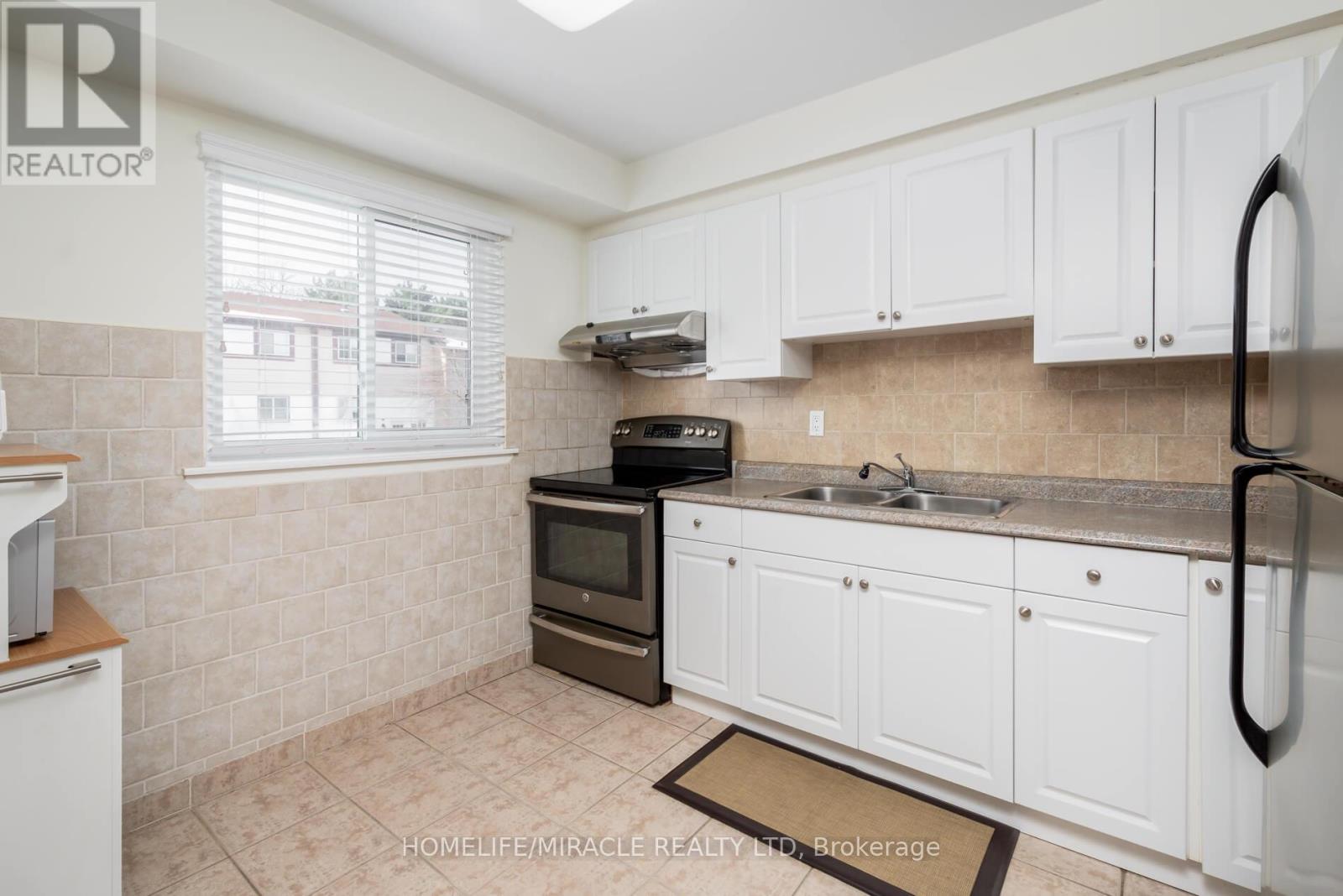 51 - 70 MOREGATE CRESCENT, Brampton (Central Park), Ontario, L6S3K9 — Photo 14