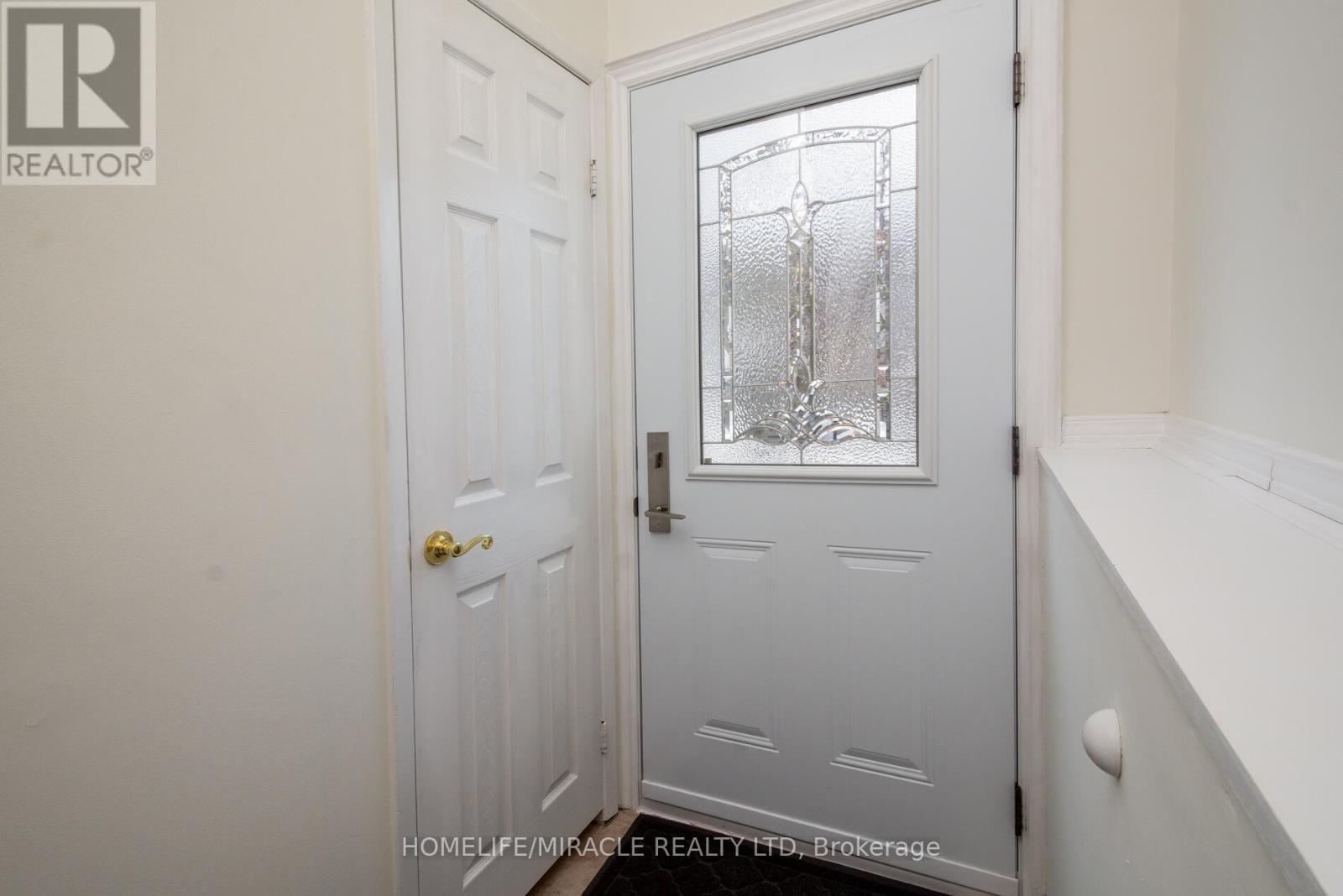 51 - 70 MOREGATE CRESCENT, Brampton (Central Park), Ontario, L6S3K9 — Photo 3