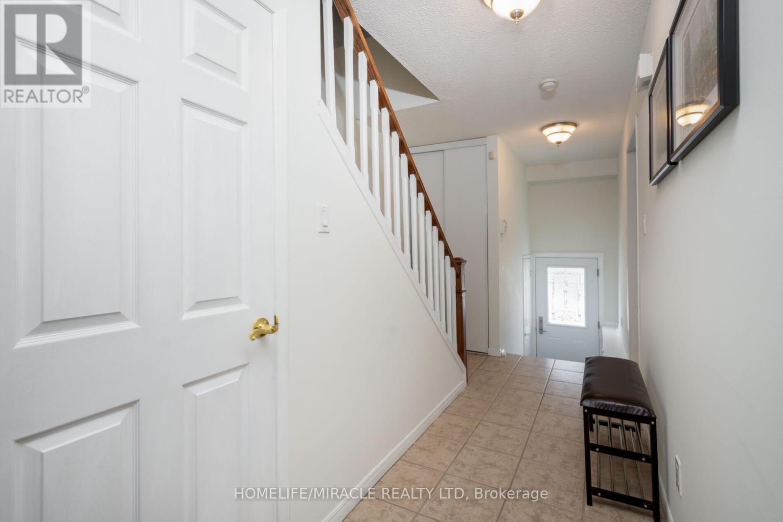 51 - 70 MOREGATE CRESCENT, Brampton (Central Park), Ontario, L6S3K9 — Photo 5