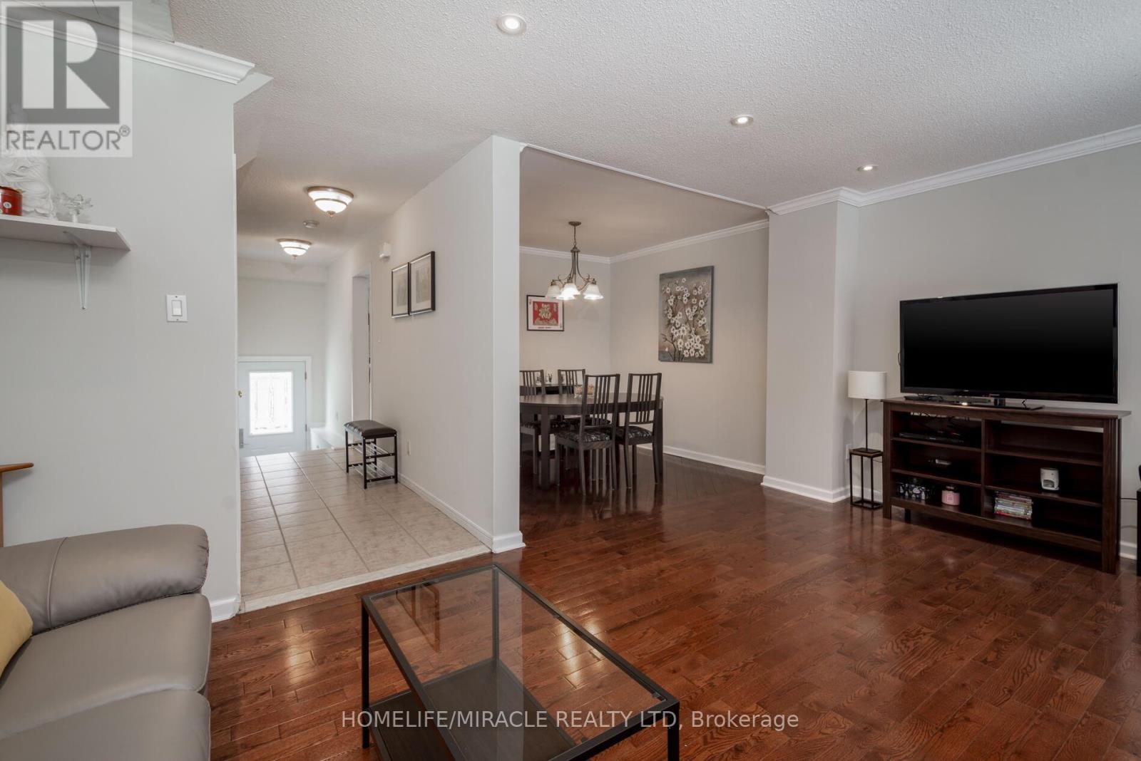 51 - 70 MOREGATE CRESCENT, Brampton (Central Park), Ontario, L6S3K9 — Photo 8