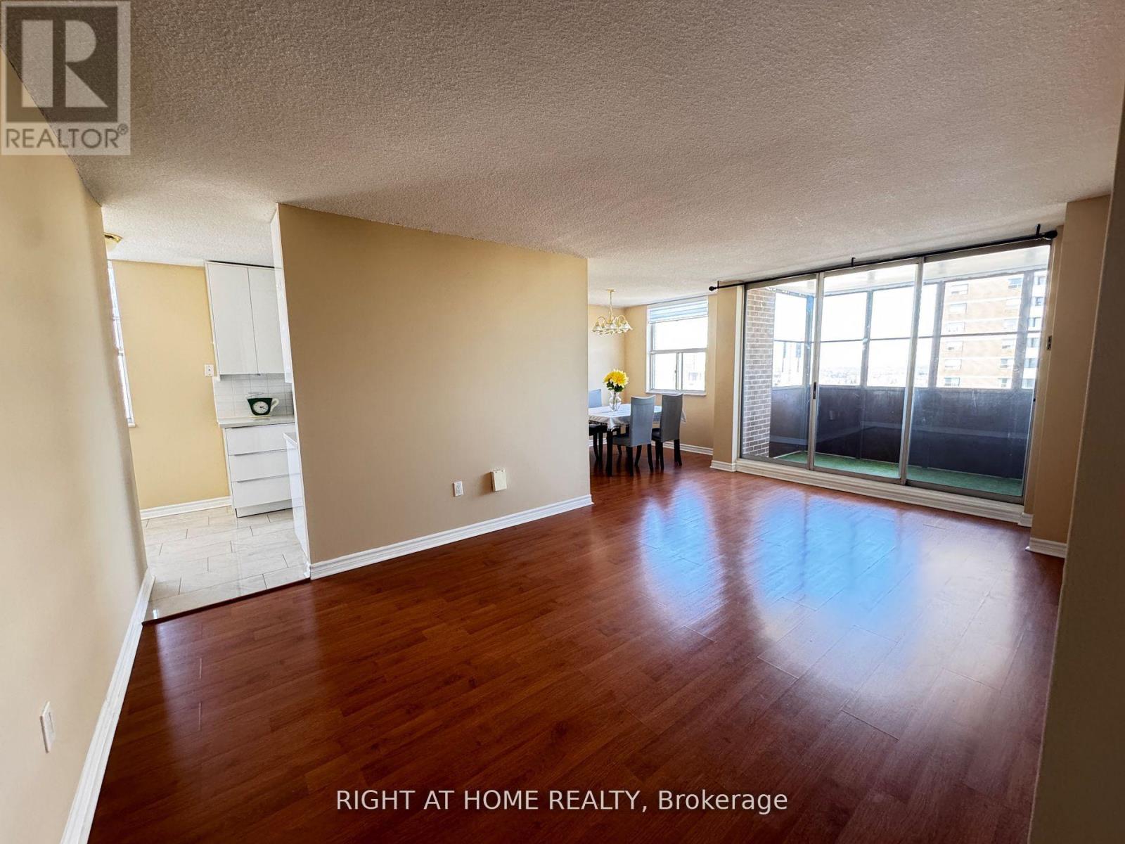 2104 - 205 HILDA AVENUE, Toronto (Newtonbrook West), Ontario, M2M4B1 — Photo 9