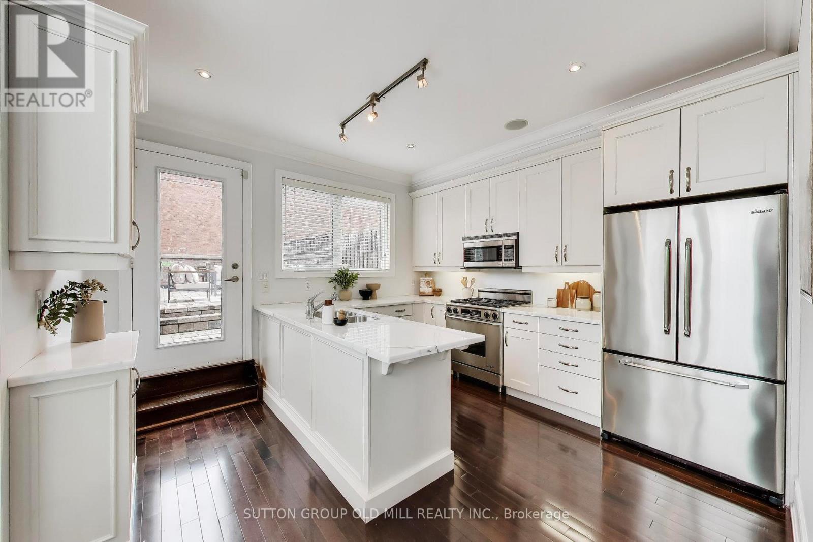 756 ANNETTE STREET, Toronto (Runnymede-Bloor West Village), Ontario, M6S2E2 — Photo 17