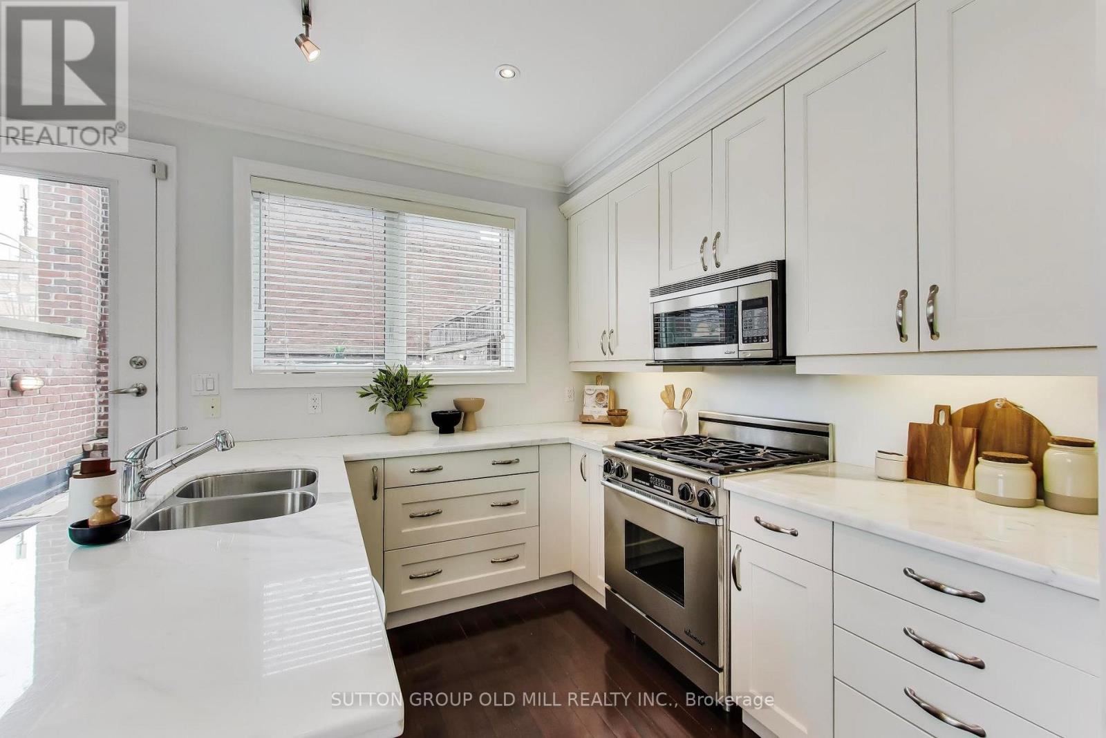 756 ANNETTE STREET, Toronto (Runnymede-Bloor West Village), Ontario, M6S2E2 — Photo 18