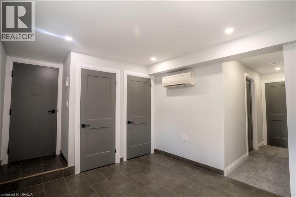 130 ELGIN Street Unit# 2, Brantford, Ontario, N3S5A5 — Photo 4