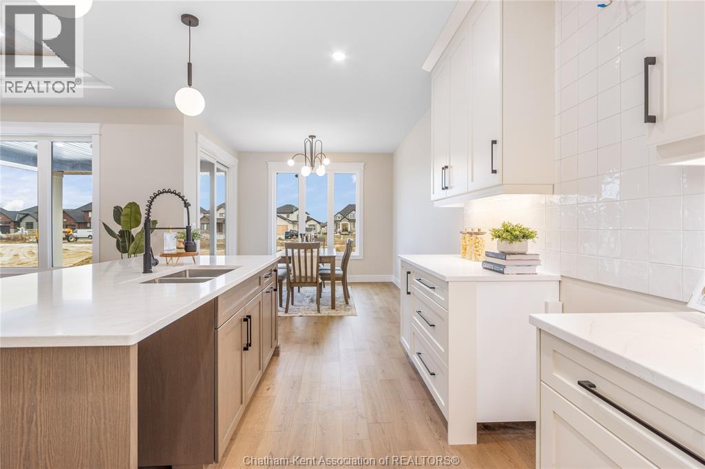 48 BLOOMINGTON WAY, Chatham, Ontario, N7L0H2 — Photo 23