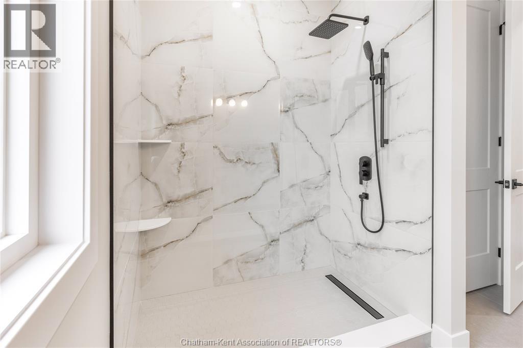 48 BLOOMINGTON WAY, Chatham, Ontario, N7L0H2 — Photo 30