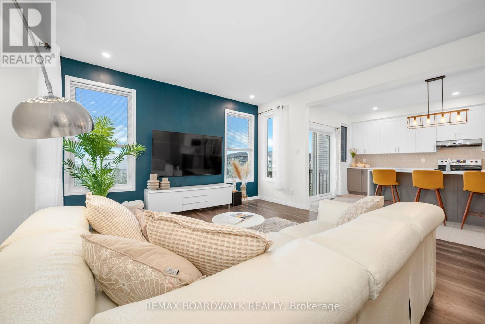 302 HALIBURTON HEIGHTS, Ottawa, Ontario, K2S1S3 — Photo 12