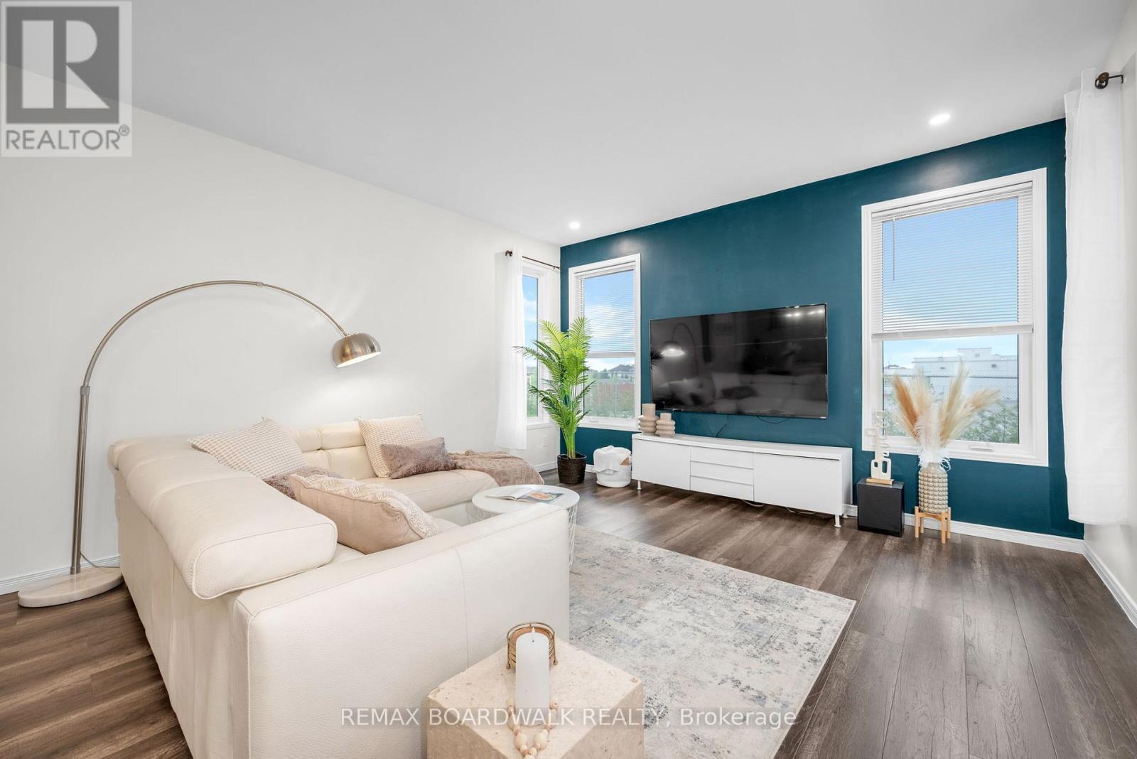 302 HALIBURTON HEIGHTS, Ottawa, Ontario, K2S1S3 — Photo 13