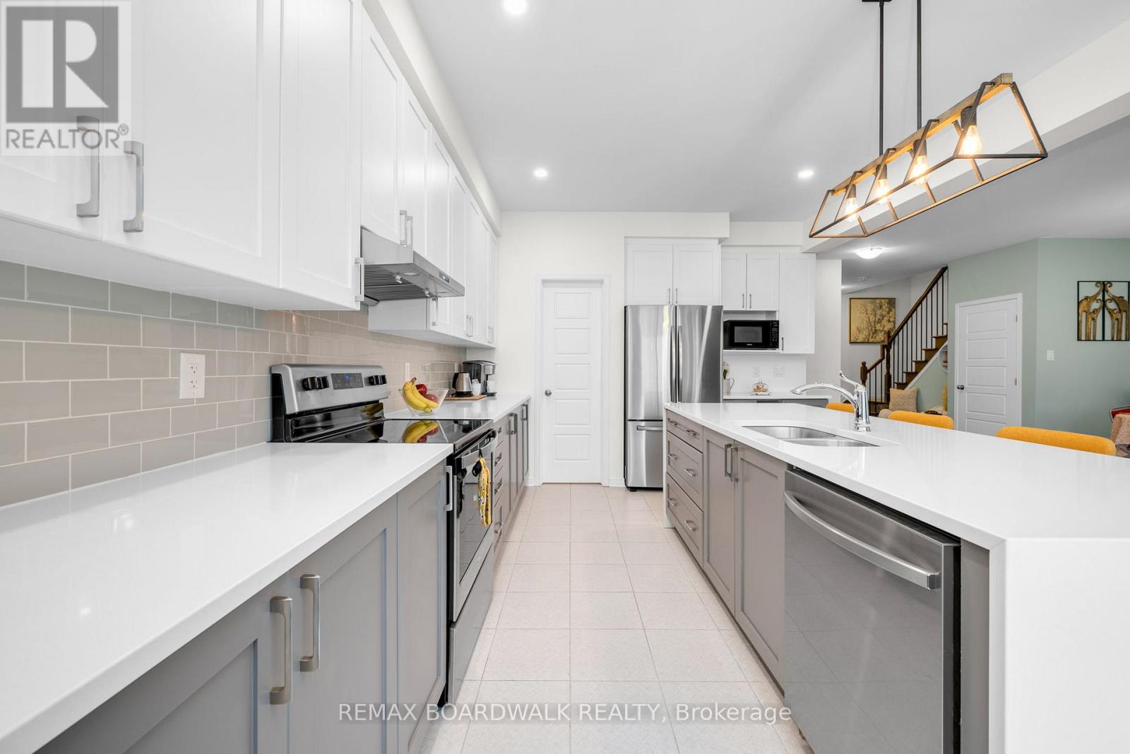 302 HALIBURTON HEIGHTS, Ottawa, Ontario, K2S1S3 — Photo 24