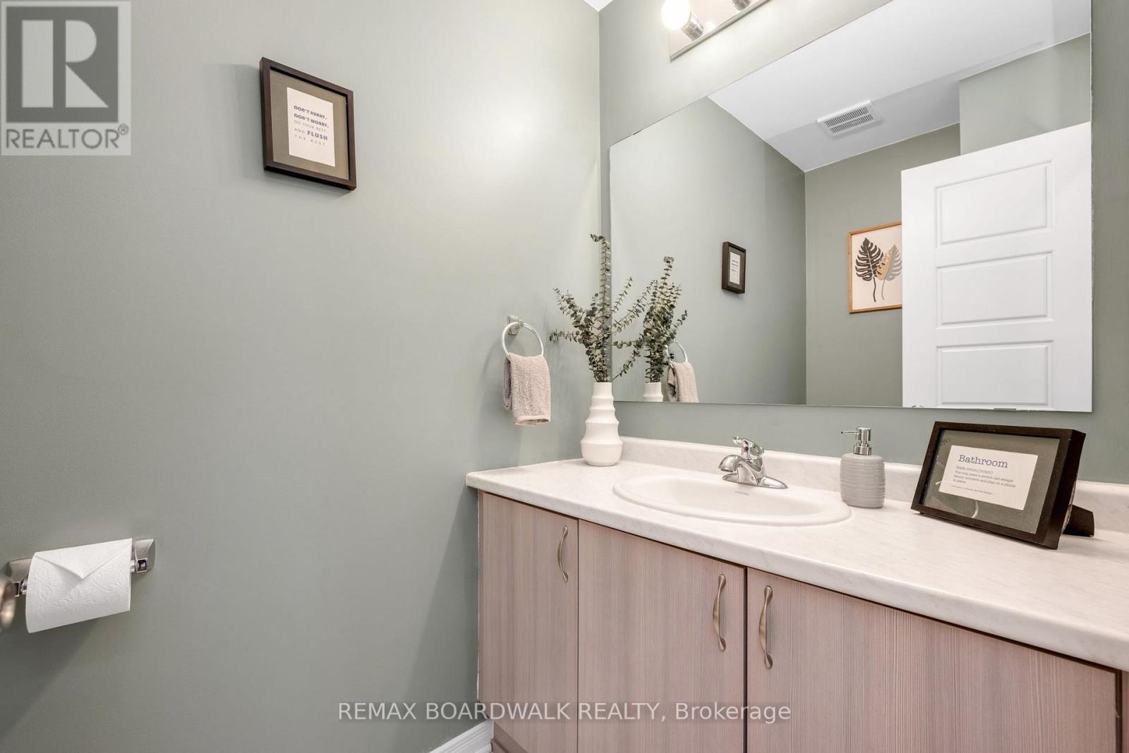 302 HALIBURTON HEIGHTS, Ottawa, Ontario, K2S1S3 — Photo 28