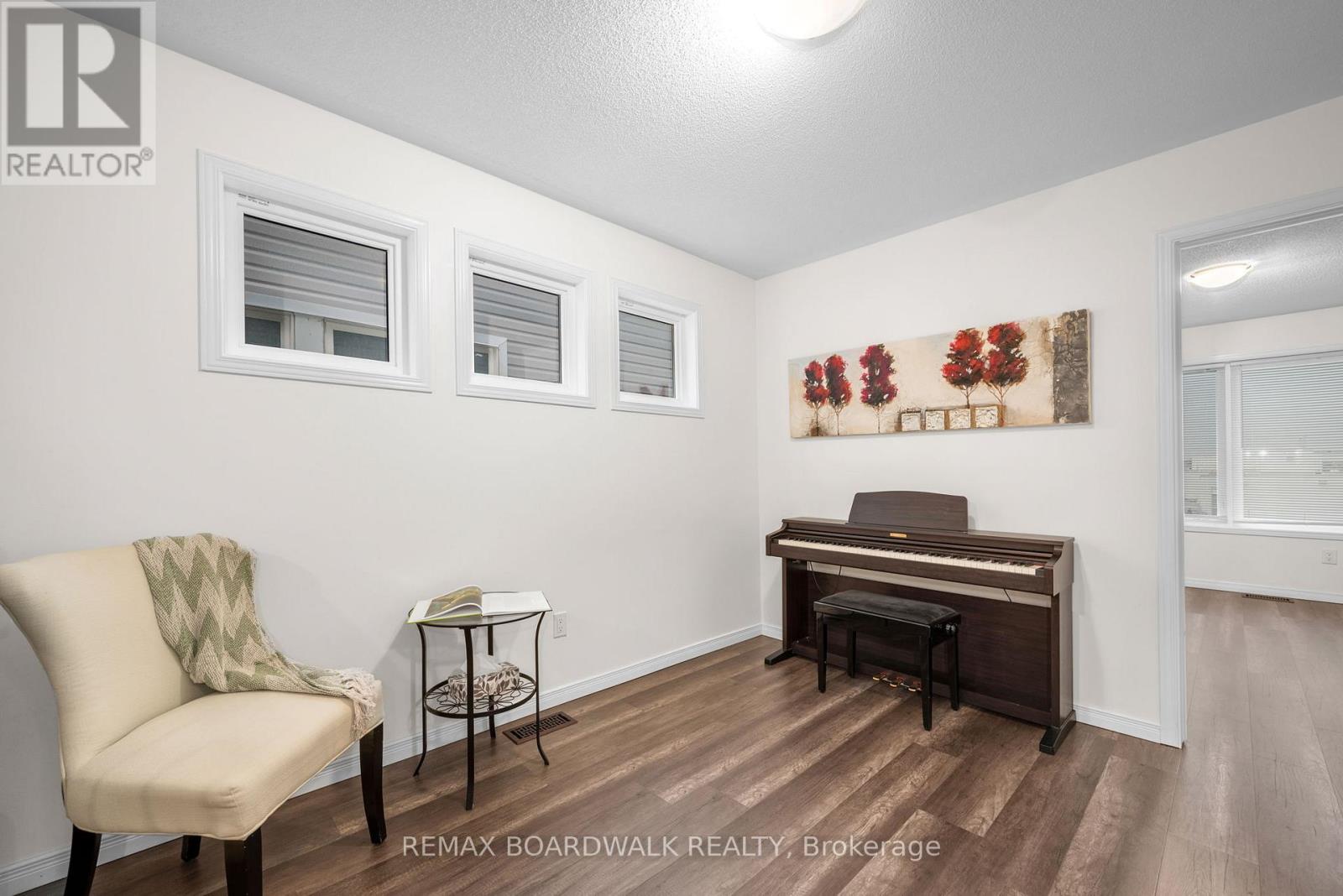 302 HALIBURTON HEIGHTS, Ottawa, Ontario, K2S1S3 — Photo 31