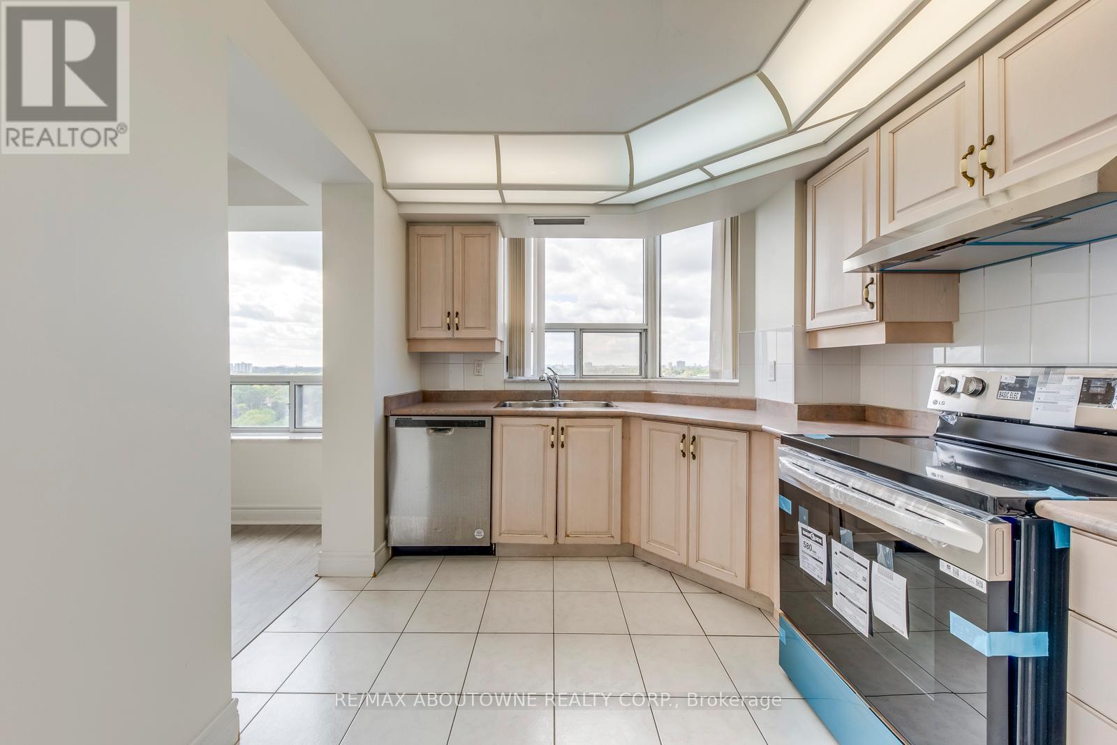 1805 - 5418 YONGE STREET, Toronto (Willowdale West), Ontario, M2N6X4 — Photo 21