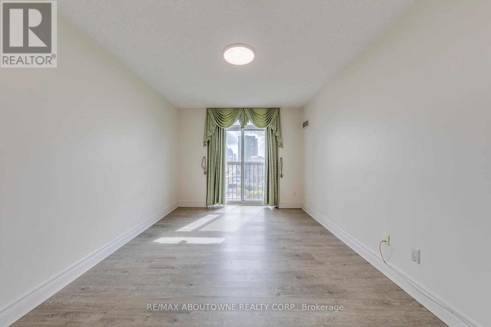 1805 - 5418 YONGE STREET, Toronto (Willowdale West), Ontario, M2N6X4 — Photo 26