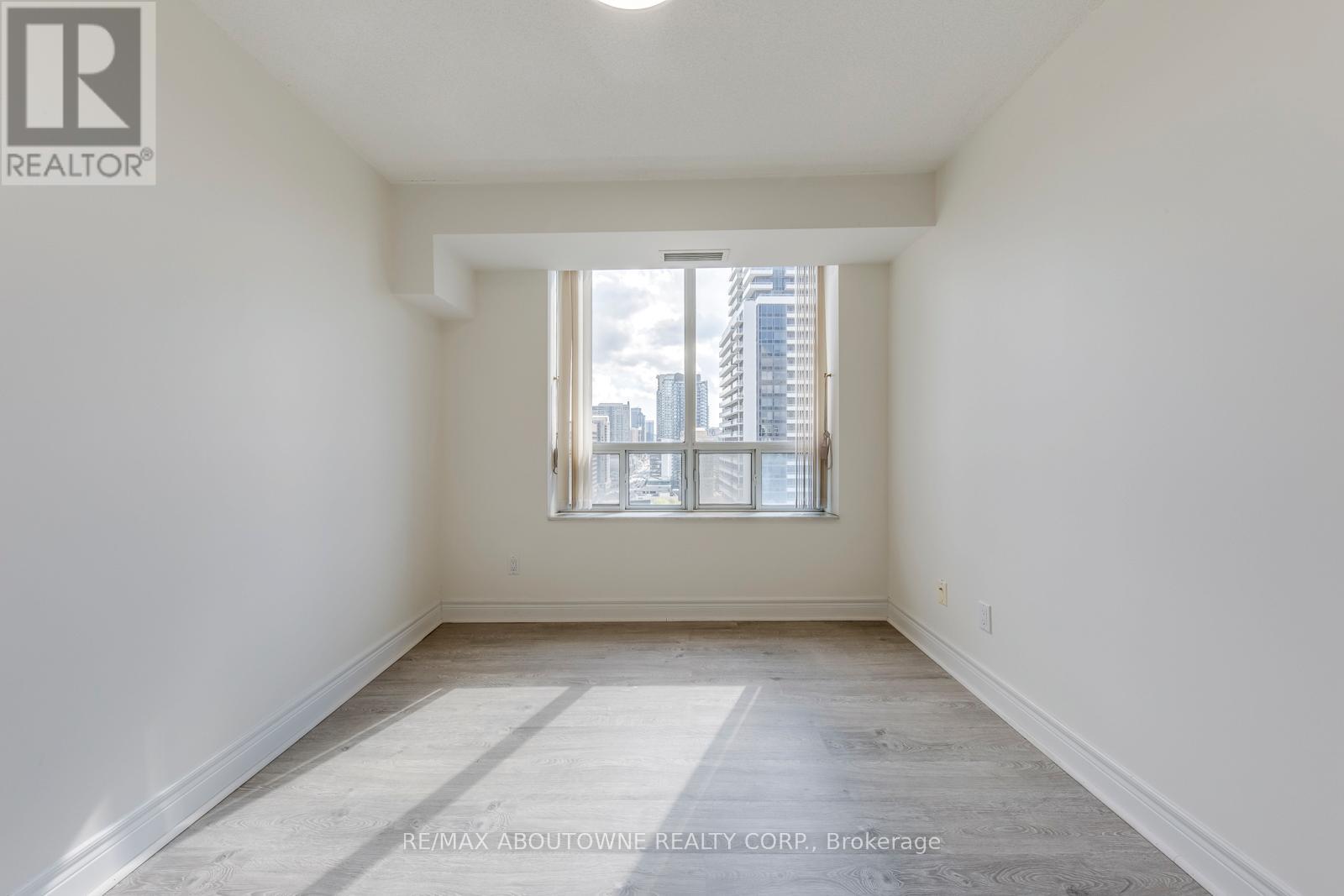 1805 - 5418 YONGE STREET, Toronto (Willowdale West), Ontario, M2N6X4 — Photo 32