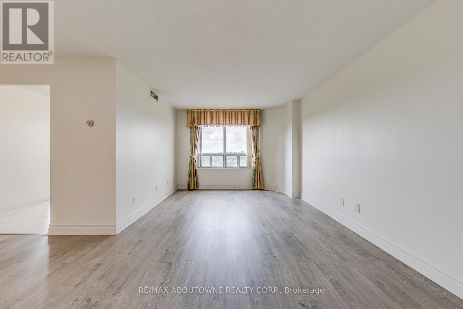 1805 - 5418 YONGE STREET, Toronto (Willowdale West), Ontario, M2N6X4 — Photo 7