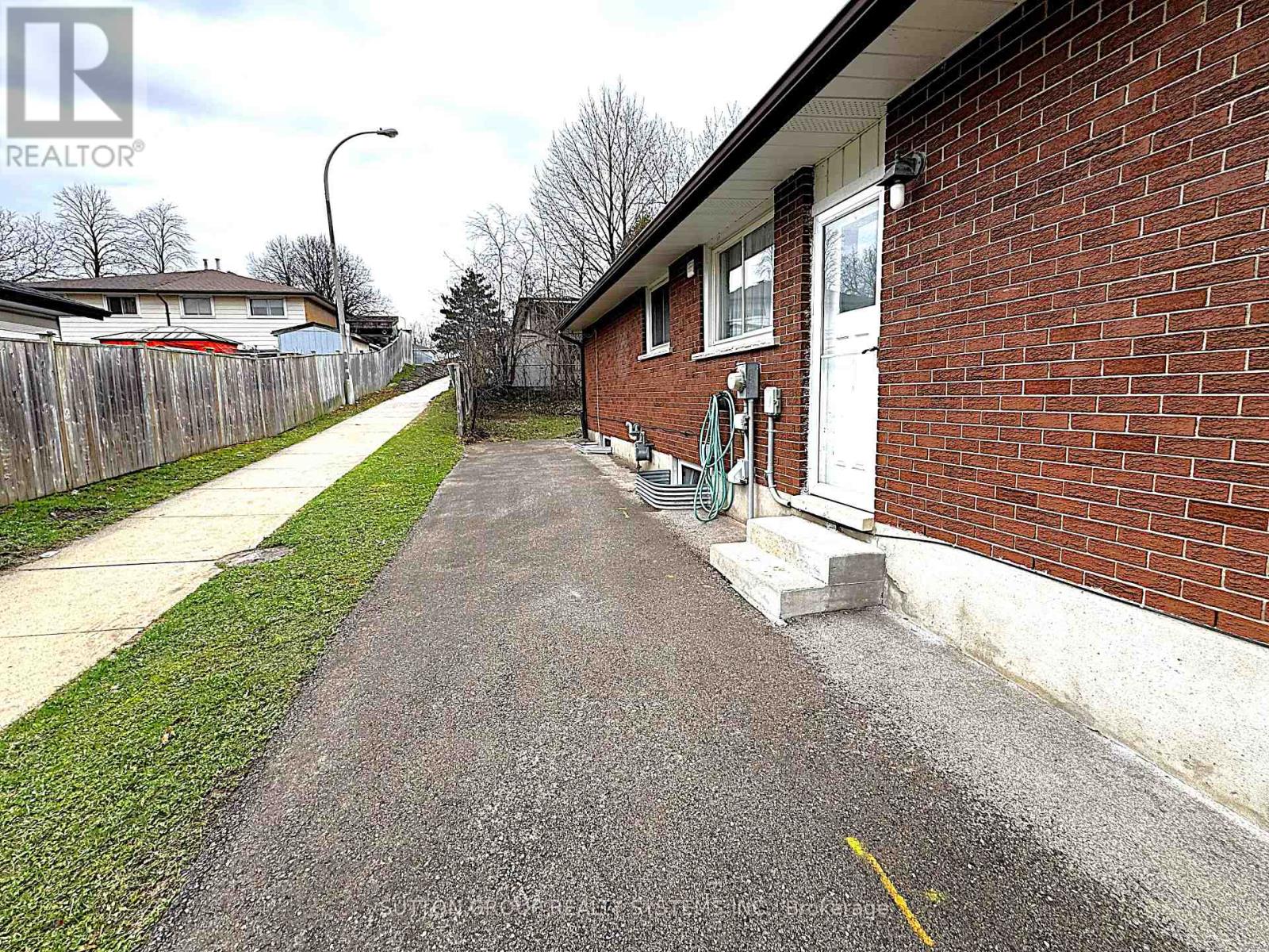 42 INGLESIDE DRIVE, Kitchener, Ontario, N2M2G8 — Photo 24