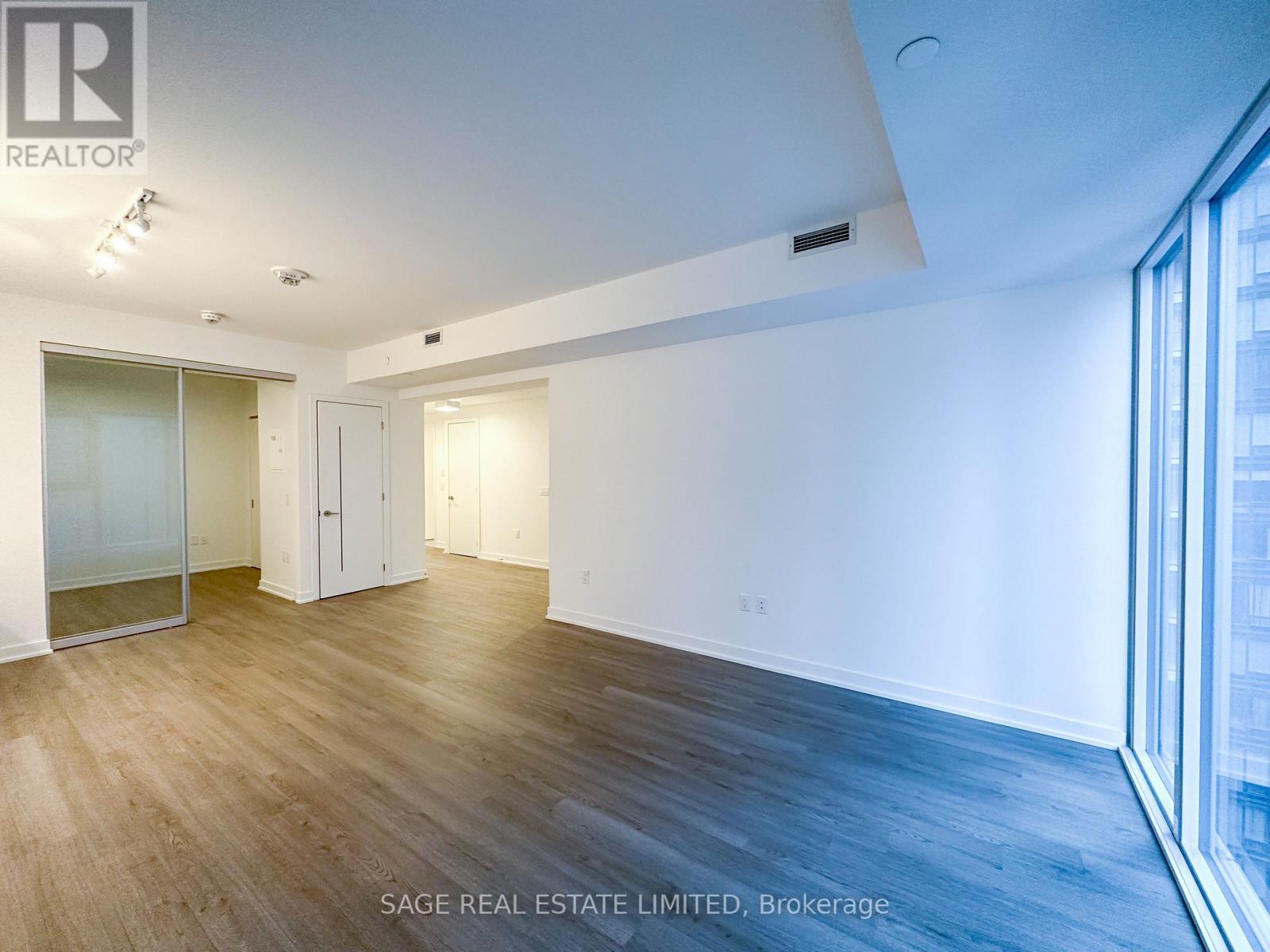 2009 - 357 KING STREET W, Toronto (Waterfront Communities), Ontario, M5V0S7 — Photo 4