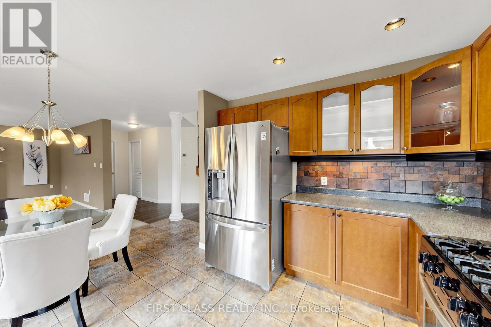 11 DIAMOND COURT, Hamilton (Mountview), Ontario, L9C7V5 — Photo 18