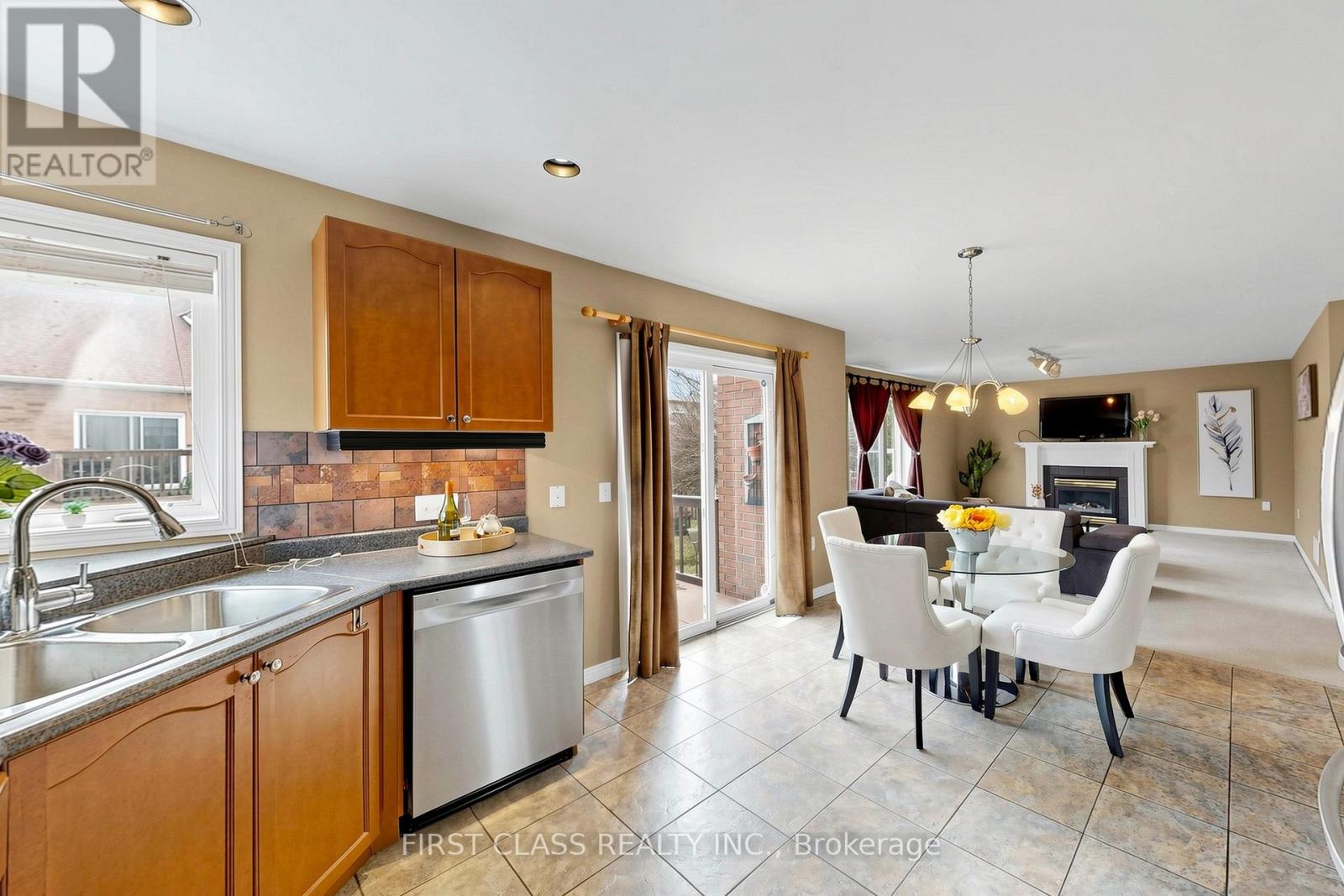 11 DIAMOND COURT, Hamilton (Mountview), Ontario, L9C7V5 — Photo 19