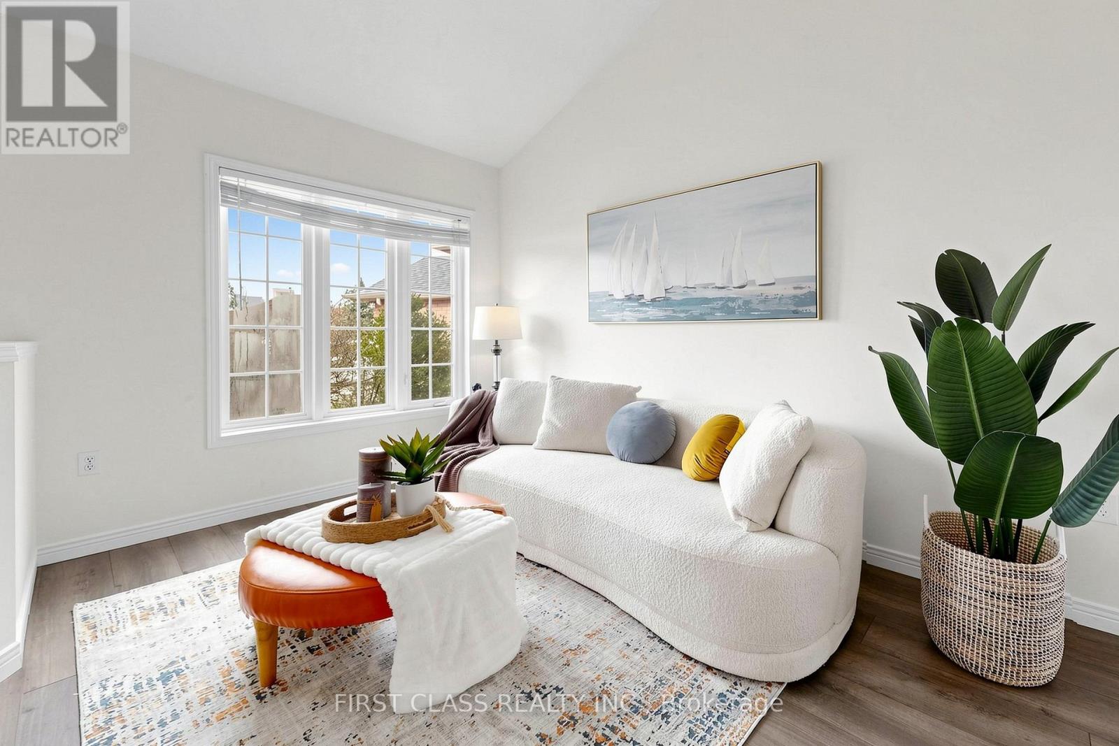 11 DIAMOND COURT, Hamilton (Mountview), Ontario, L9C7V5 — Photo 3