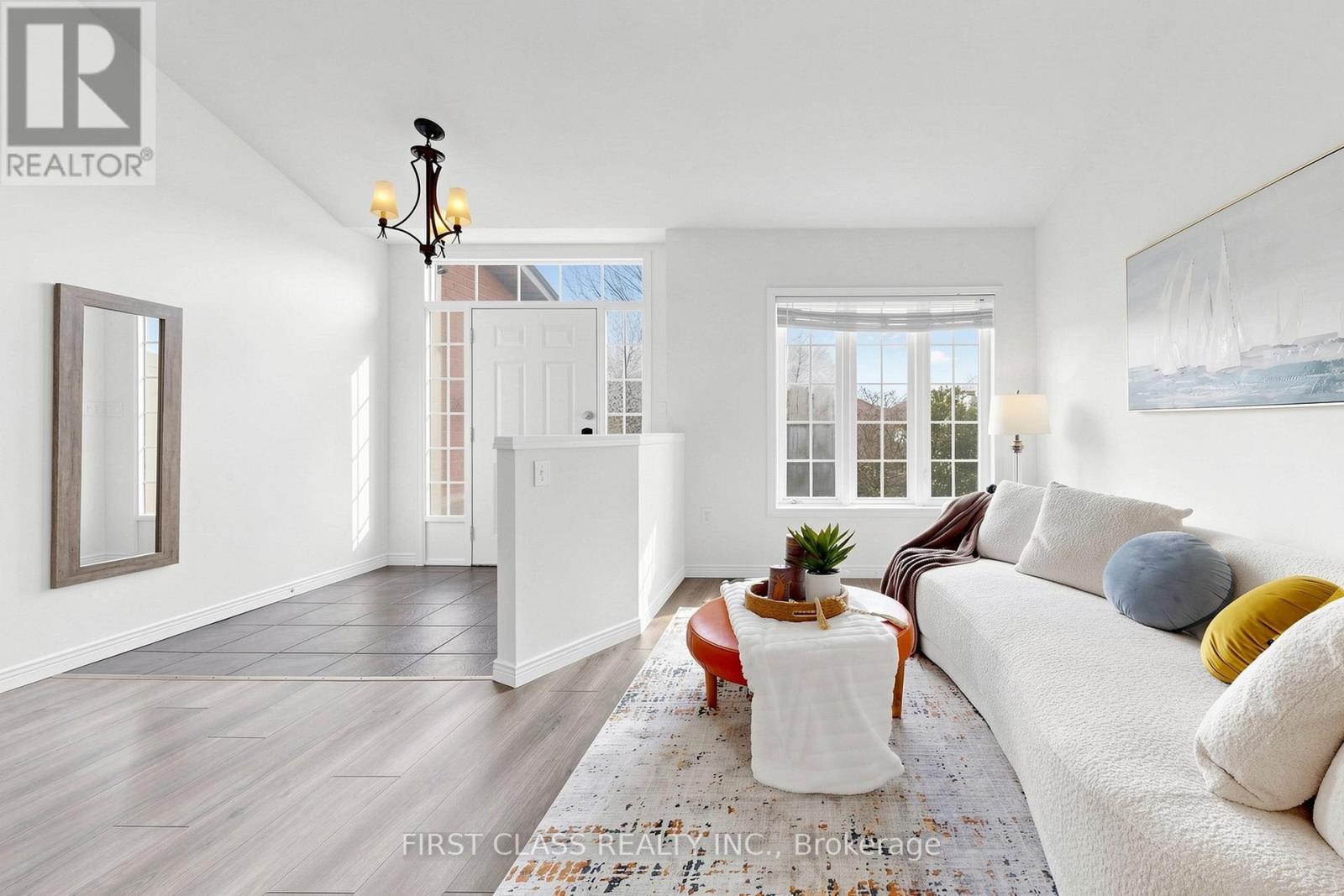 11 DIAMOND COURT, Hamilton (Mountview), Ontario, L9C7V5 — Photo 4