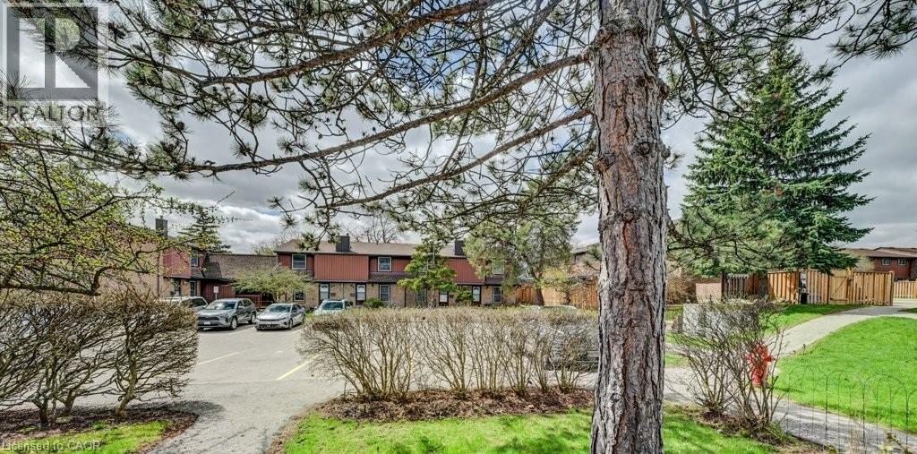 235 FERGUSON Avenue Unit# 45, Cambridge, Ontario, N1R6G1 — Photo 3