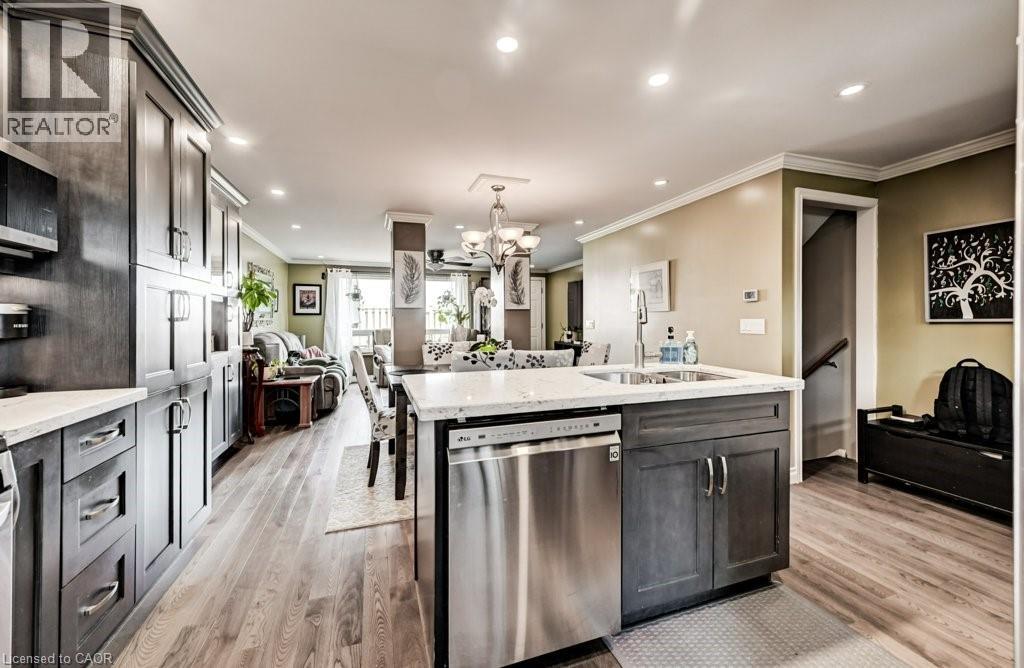 235 FERGUSON Avenue Unit# 45, Cambridge, Ontario, N1R6G1 — Photo 7