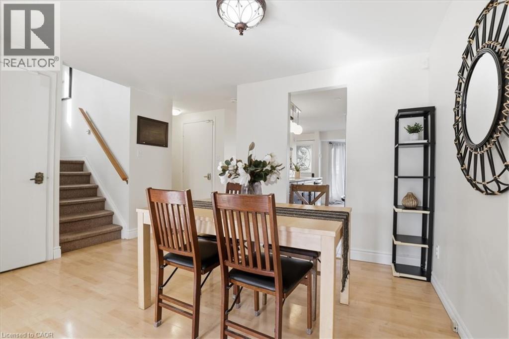 530B ROSEMEADOW Crescent, Waterloo, Ontario, N2T2A1 — Photo 13