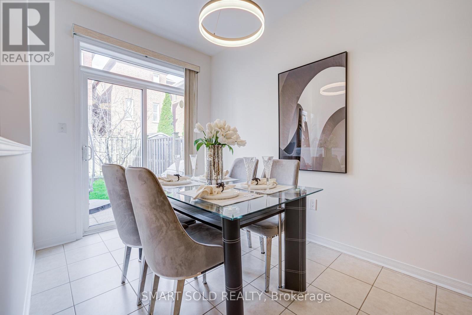 28 CATALPA CRESCENT, Vaughan (Patterson), Ontario, L6A0R6 — Photo 15